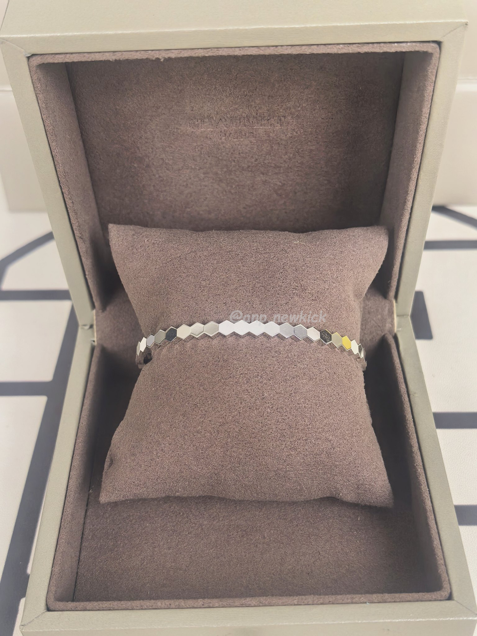 Chaumet Bracelet (3) - www.newkick.org