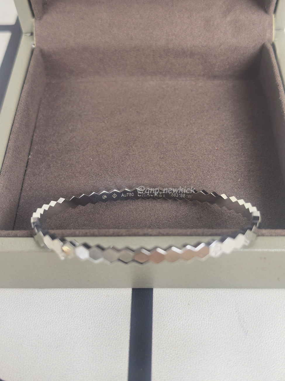 Chaumet Bracelet (4) - www.newkick.org