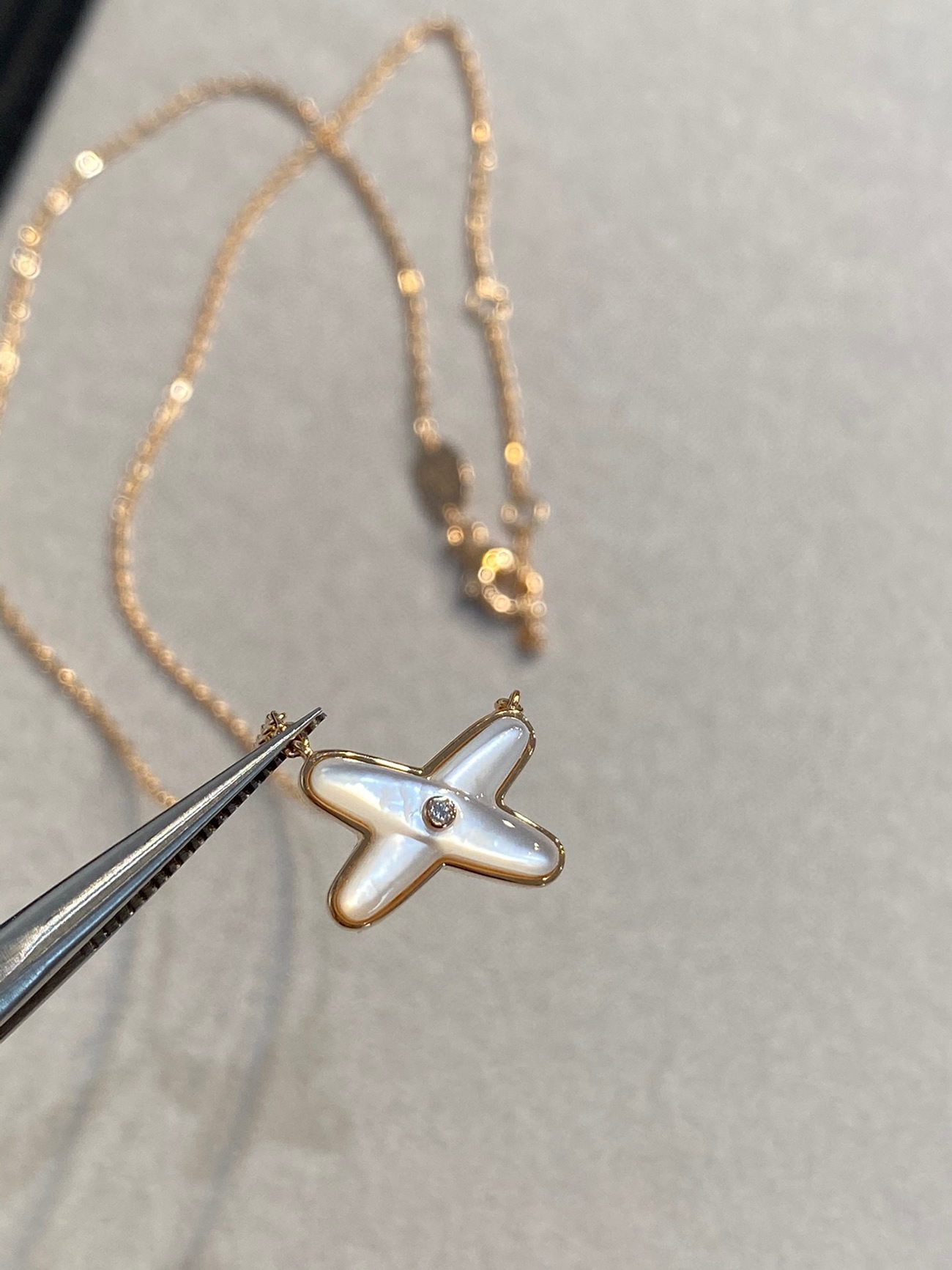 Chaumet Pendant (6) - www.newkick.org