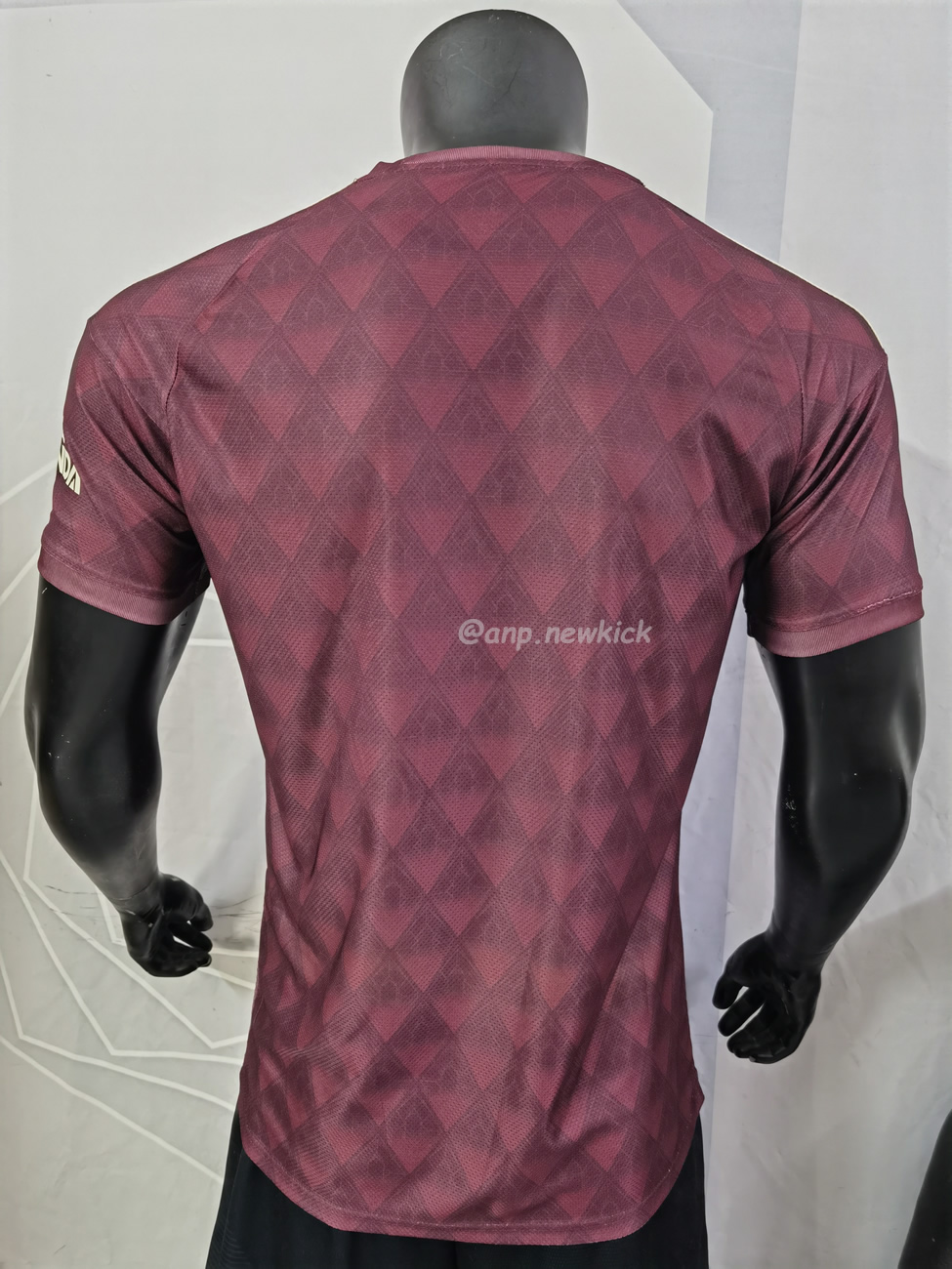Arsenal Date Red (2) - www.newkick.org Arsenal Date Red (2) - www.newkick.org