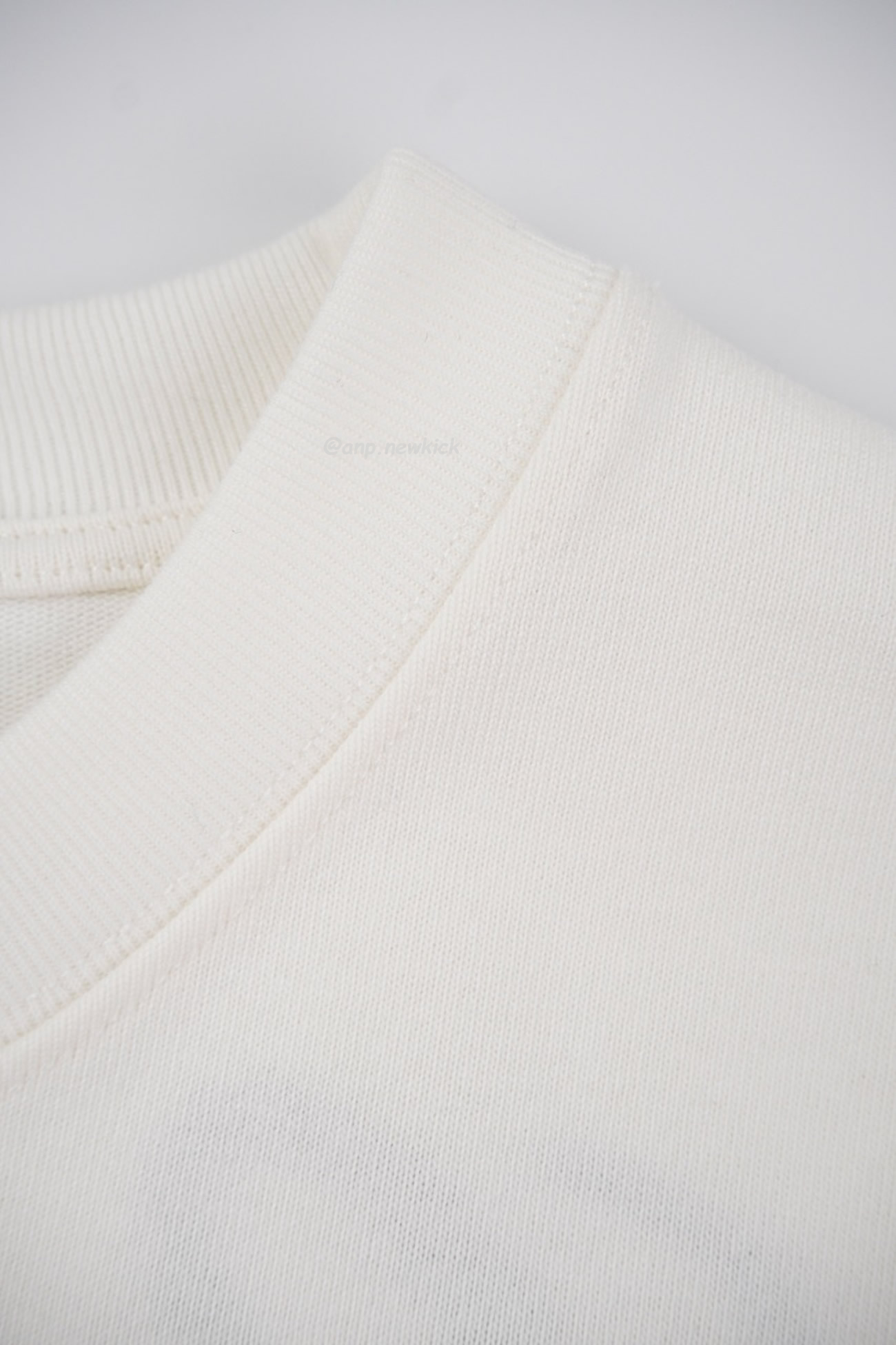 Gucci Logo Printed Crewneck T Shirt (5) - www.newkick.org Gucci Logo Printed Crewneck T Shirt (5) - www.newkick.org