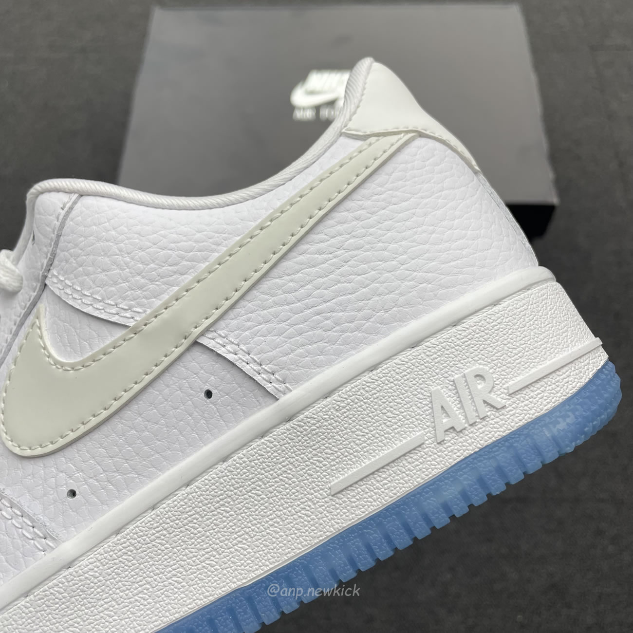 Nike Air Force 1 Low Uv Reactive Swoosh (womens) Da8301 101 (6) - www.newkick.org