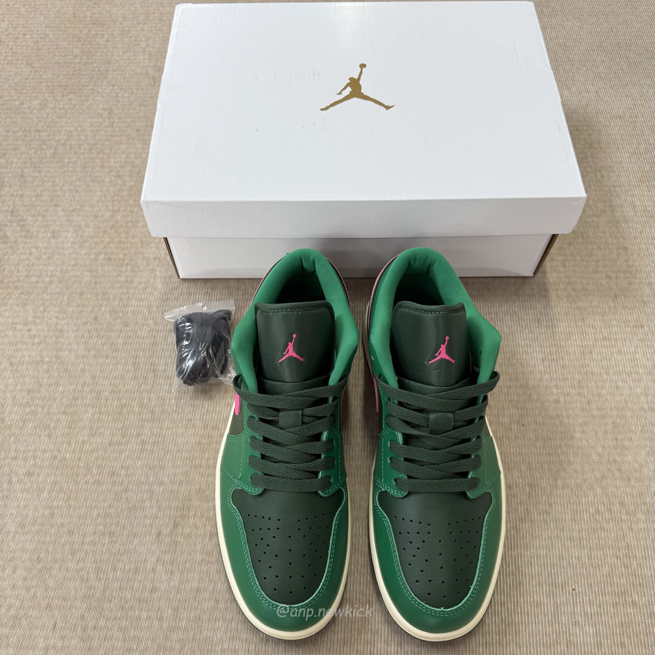 Air Jordan 1 Low Watermelon Womens Dc0774 300 (3) - www.newkick.org