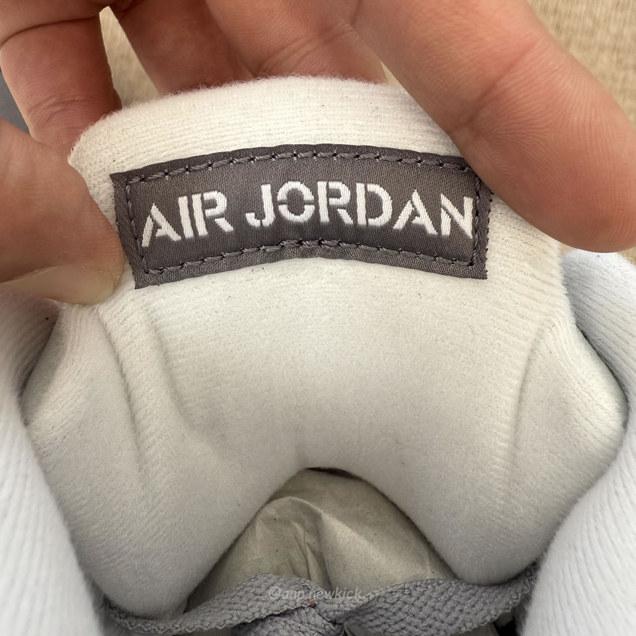 Air Jordan 5 Retro Wolf Grey 2026 Dd0587 002 (17) - www.newkick.org Air Jordan 5 Retro Wolf Grey 2026 Dd0587 002 (17) - www.newkick.org