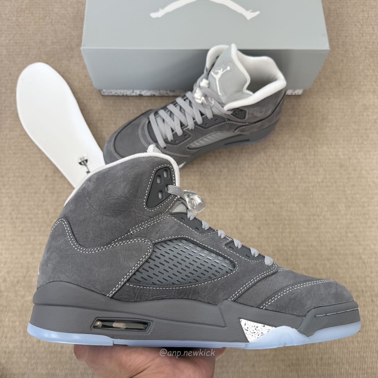 Air Jordan 5 Retro Wolf Grey 2026 Dd0587 002 (18) - www.newkick.org Air Jordan 5 Retro Wolf Grey 2026 Dd0587 002 (18) - www.newkick.org