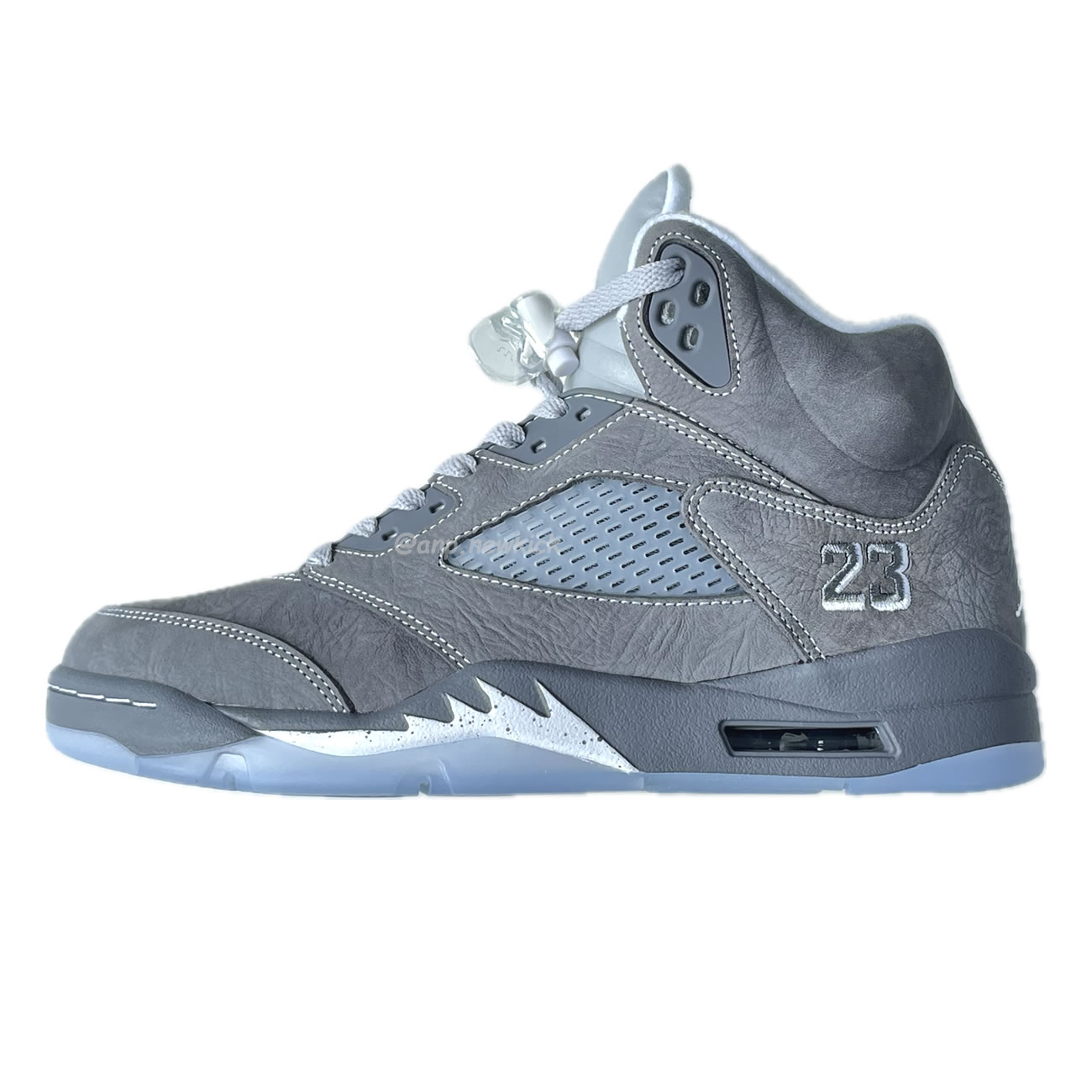 Air Jordan 5 Retro Wolf Grey 2026 Dd0587 002 (1) - www.newkick.org