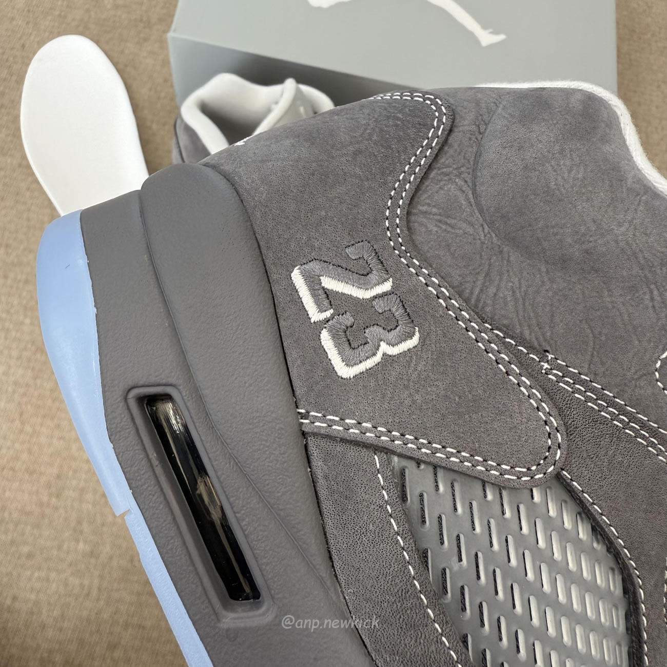 Air Jordan 5 Retro Wolf Grey 2026 Dd0587 002 (19) - www.newkick.org