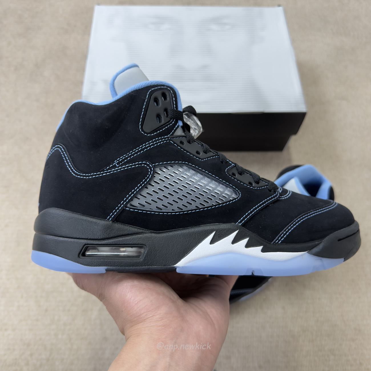 Air Jordan 5 Retro Black University Blue 2026 Dd0587 008 (3) - www.newkick.org