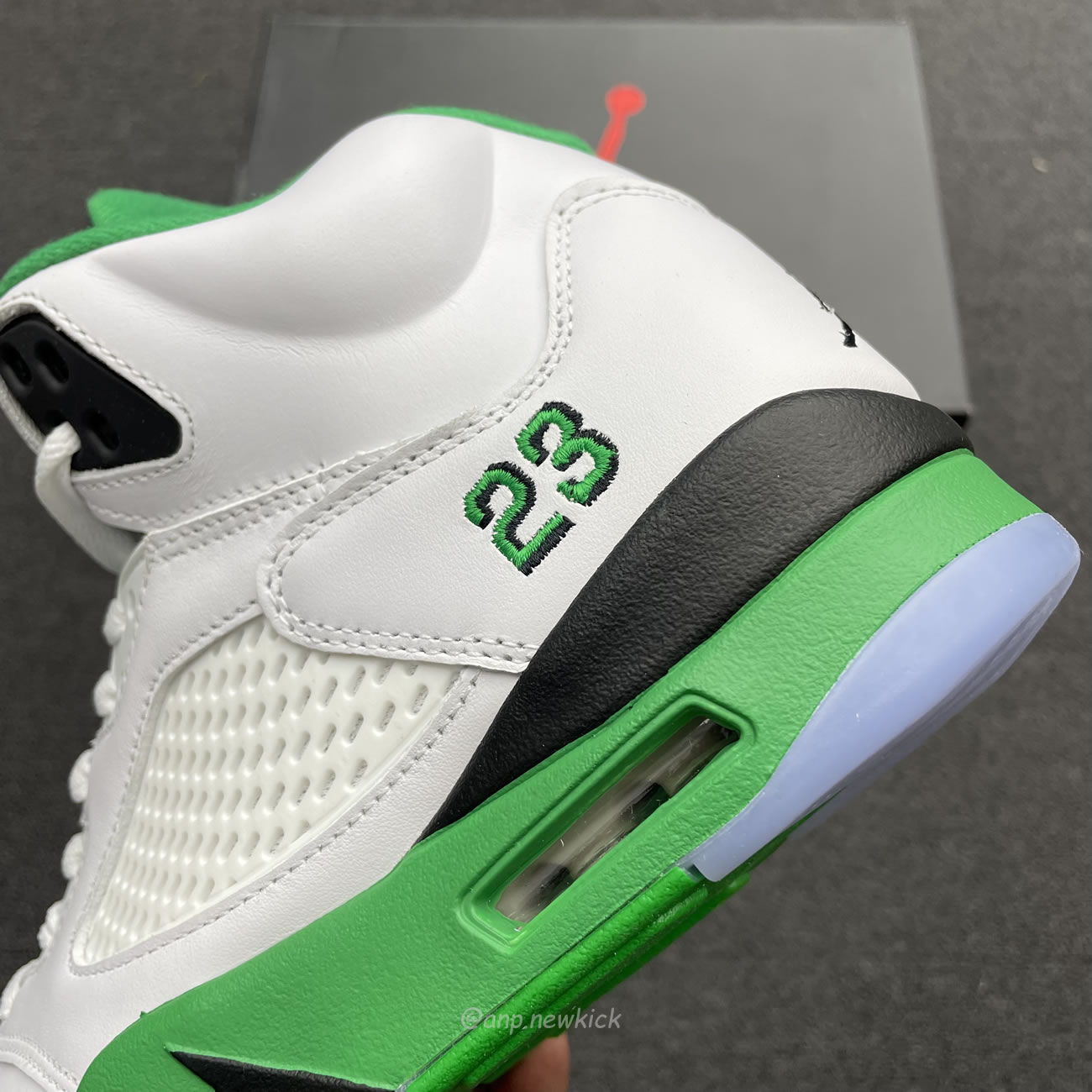 Air Jordan 5 Retro Lucky Green Womens Dd9336 103 (5) - www.newkick.org Air Jordan 5 Retro Lucky Green Womens Dd9336 103 (5) - www.newkick.org