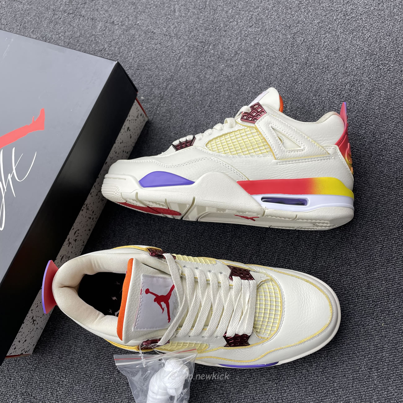 Air Jordan 4 Retro X J Balvin Multi Color Dh6927 901 (7) - www.newkick.org Air Jordan 4 Retro X J Balvin Multi Color Dh6927 901 (7) - www.newkick.org