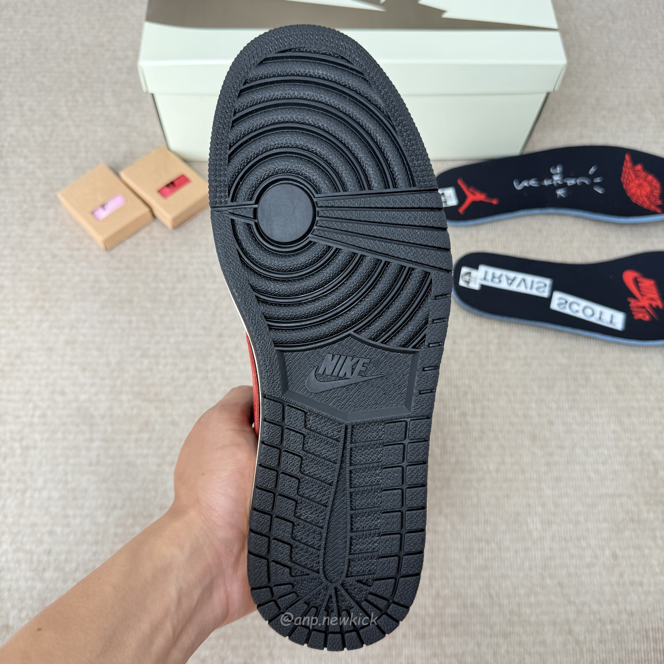Air Jordan 1 Retro Low Og Sp Travis Scott Bred Dm7866 061 (12) - www.newkick.org
