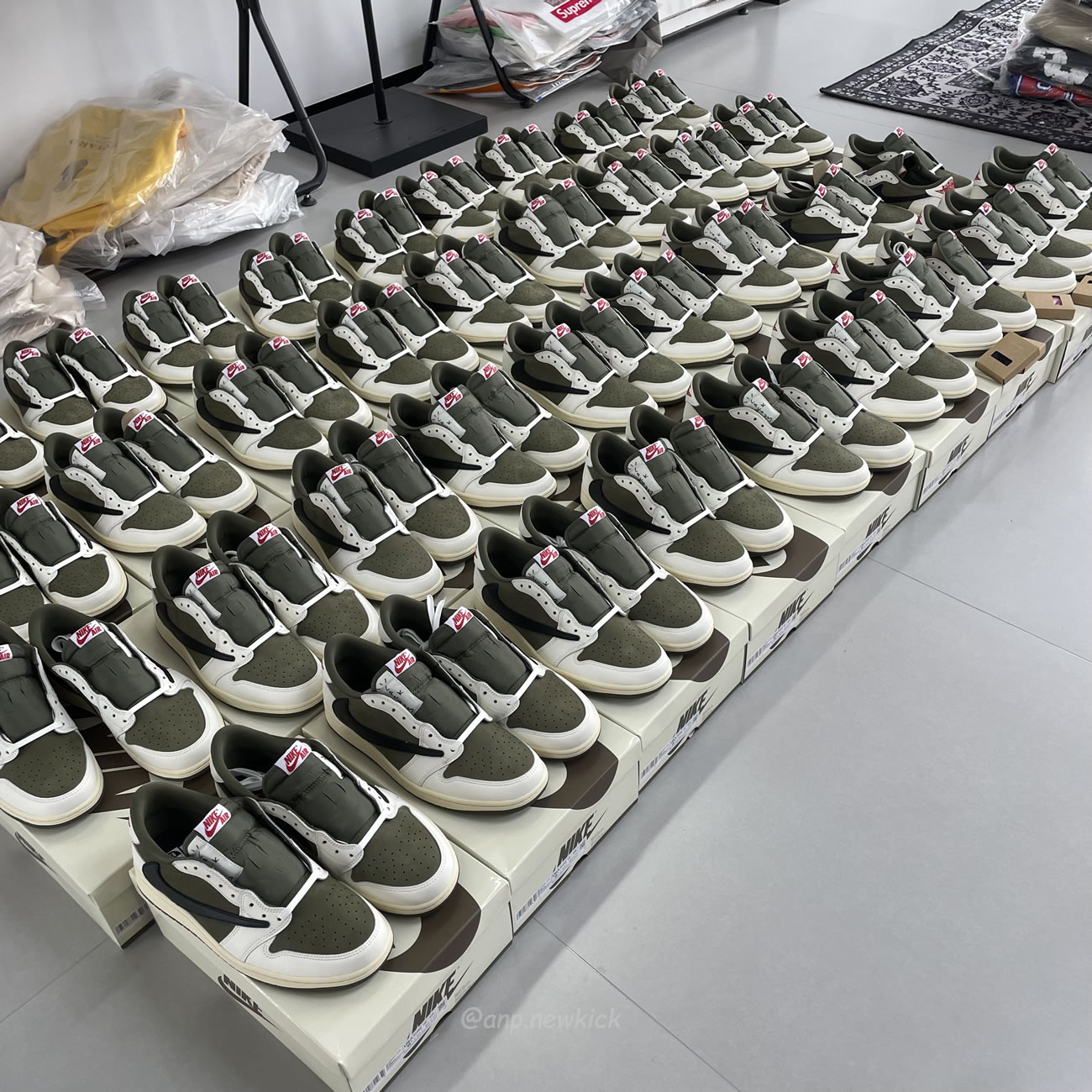 Travis Scott X Air Jordan 1 Low Og Sp Medium Olive Dm7866 200 (10) - www.newkick.org