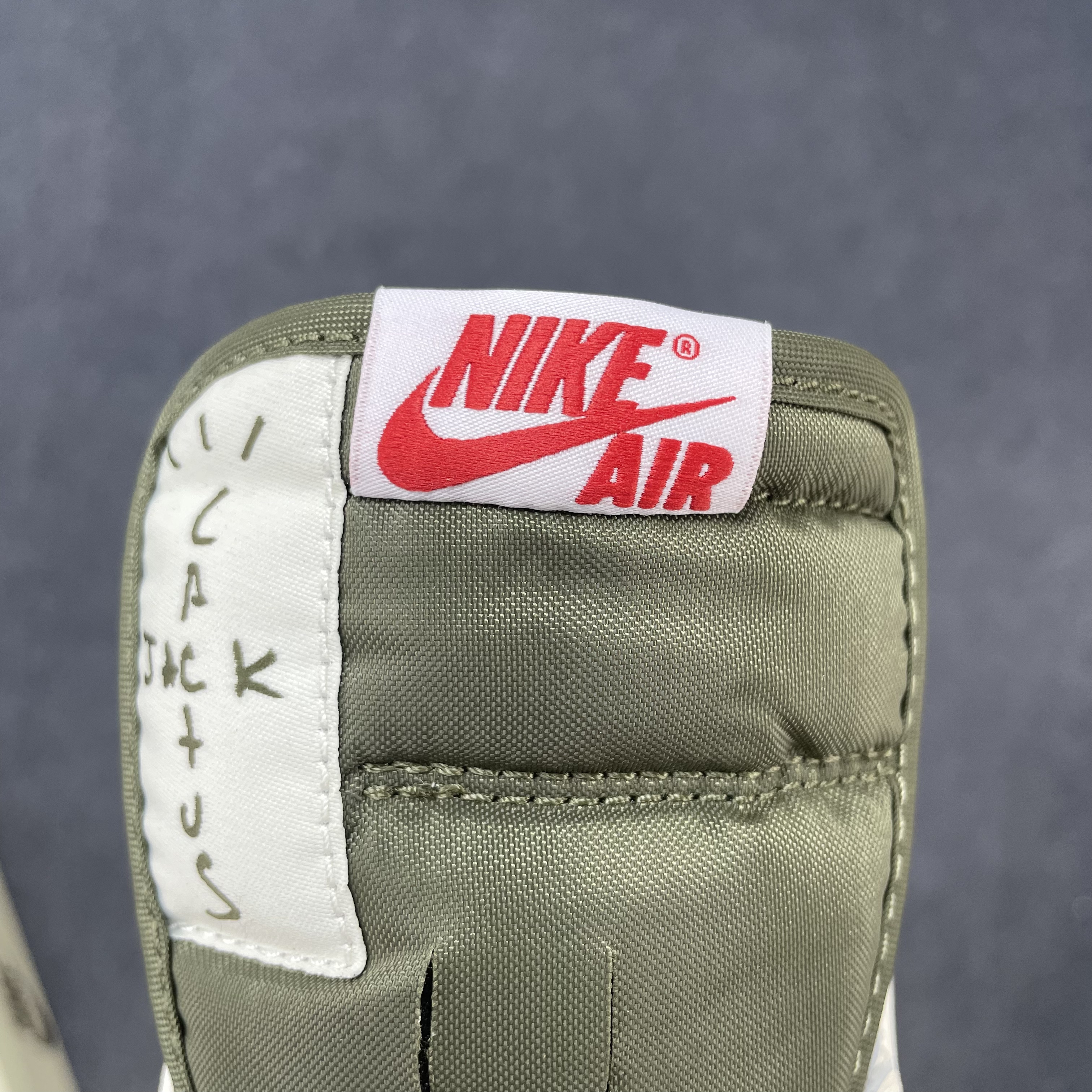Travis Scott X Air Jordan 1 Low Og Sp Medium Olive Dm7866 200 (42) - www.newkick.org