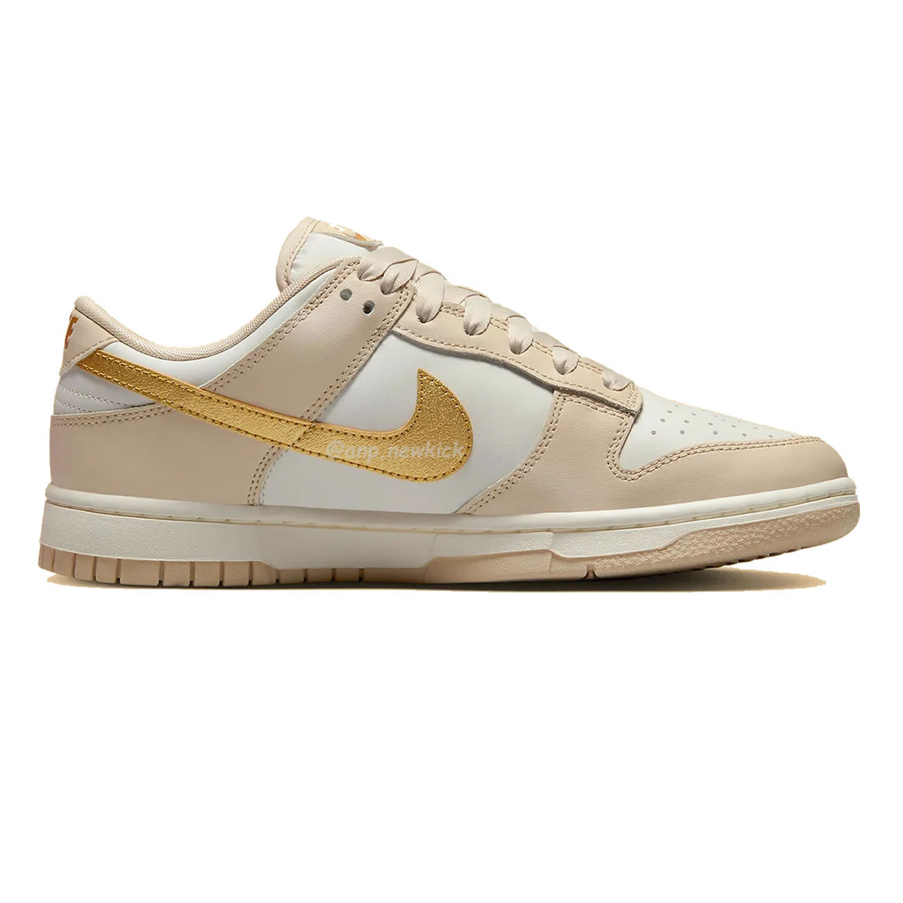 Nike Dunk Low Gold Swoosh Dx5930 001 (9) - www.newkick.org Nike Dunk Low Gold Swoosh Dx5930 001 (9) - www.newkick.org