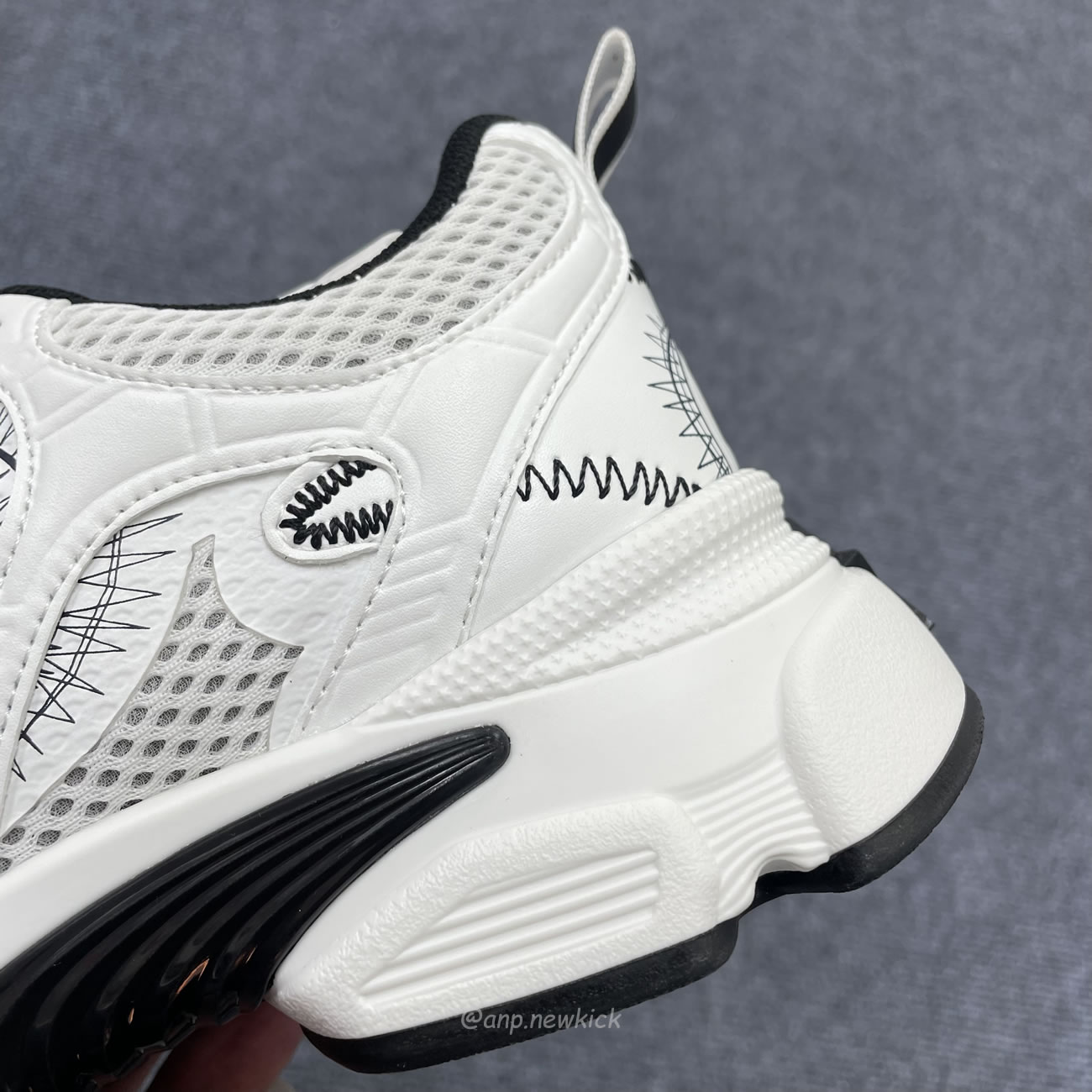 Dior Chrono Sneaker Mesh With White Black 19w White (5) - www.newkick.org