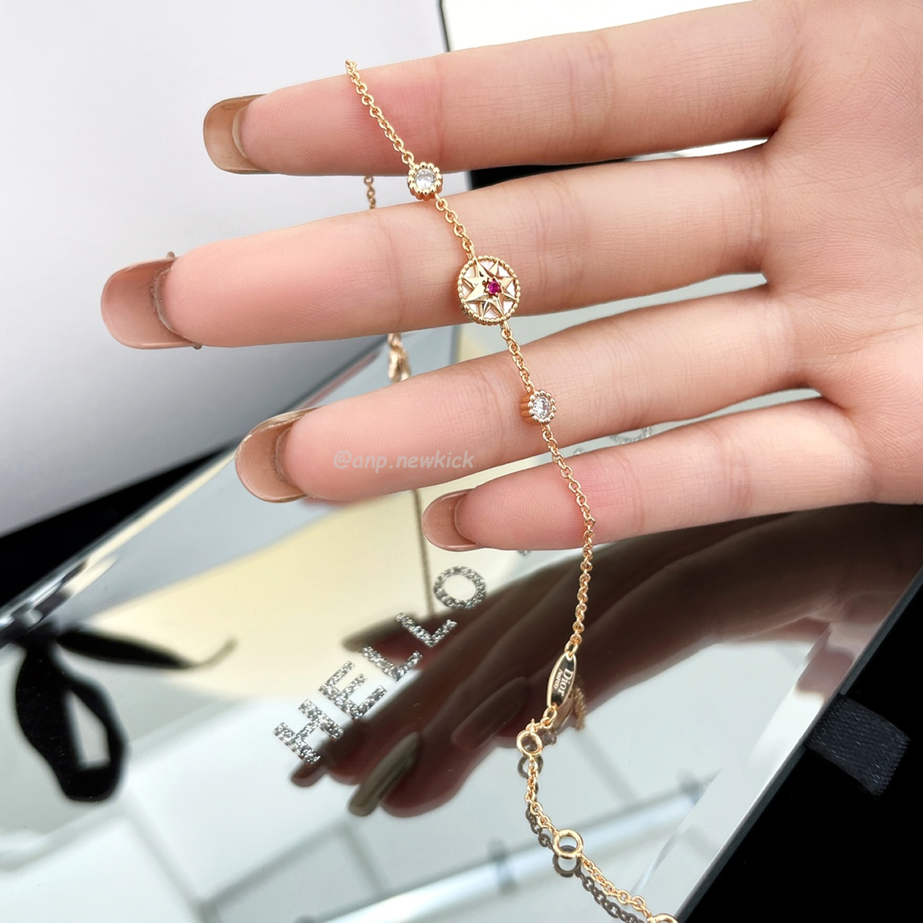 Dior Necklace (12) - www.newkick.org Dior Necklace (12) - www.newkick.org