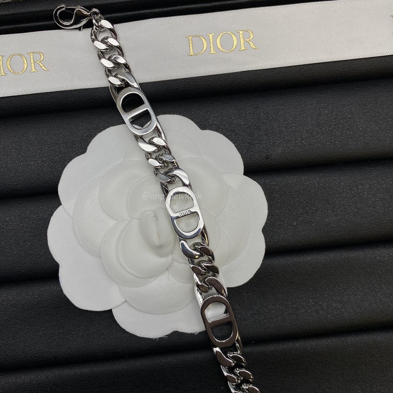 Dior Necklace (18) - www.newkick.org Dior Necklace (18) - www.newkick.org