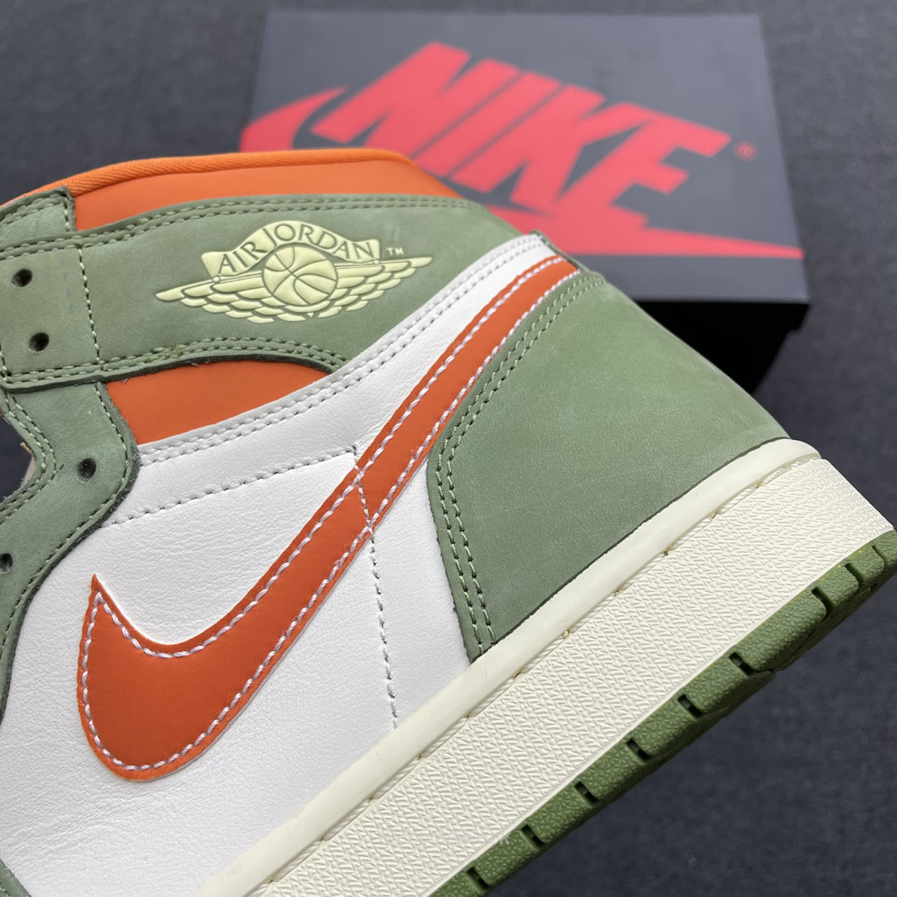 Air Jordan 1 High Og Craft Celadon Fb9934 300 (2) - www.newkick.org