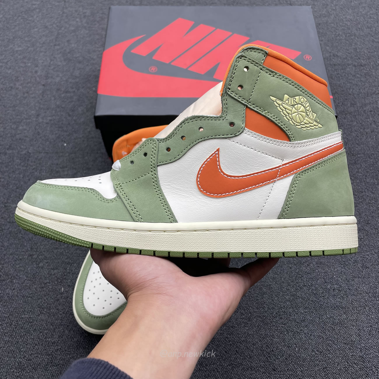 Air Jordan 1 High Og Craft Celadon Fb9934 300 (3) - www.newkick.org