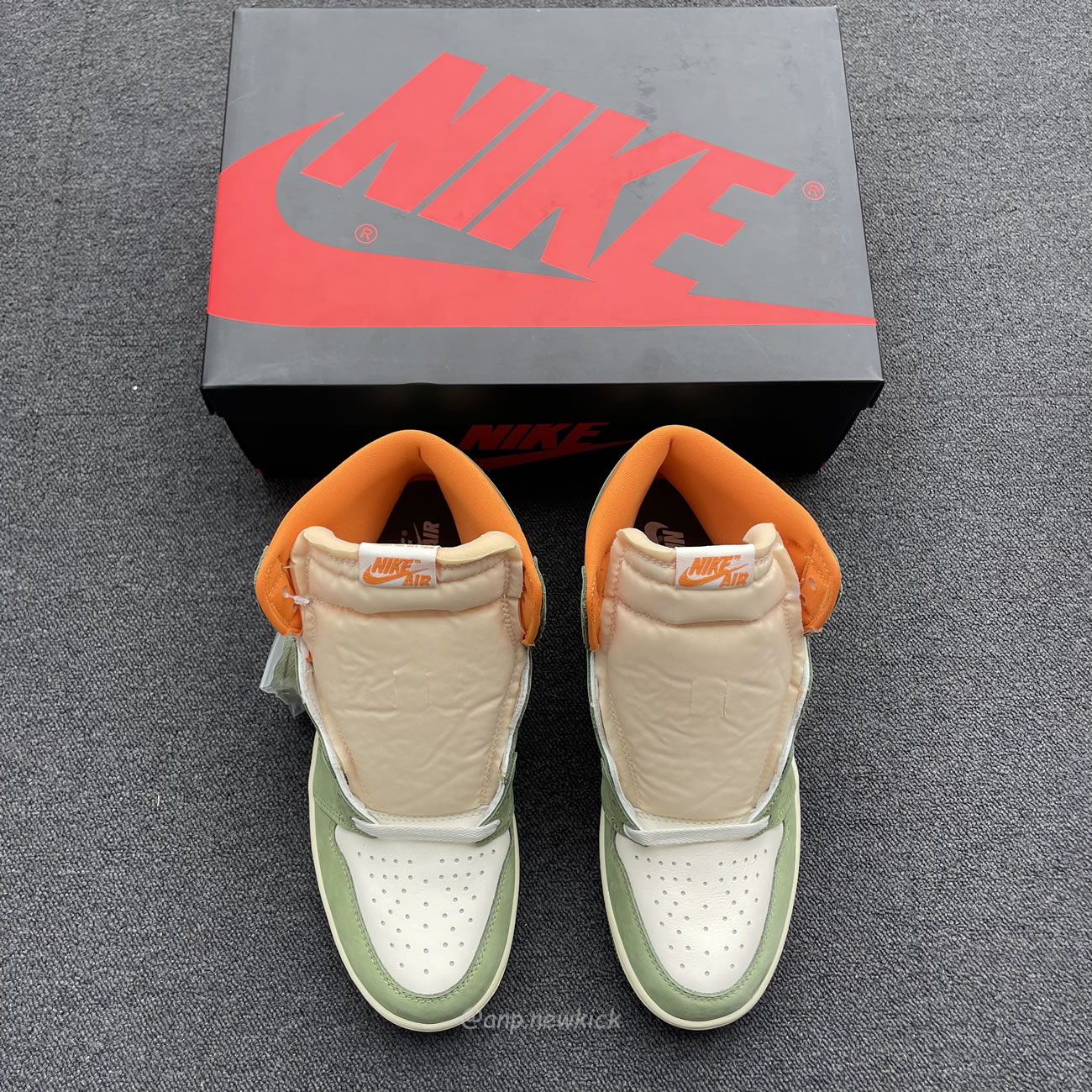 Air Jordan 1 High Og Craft Celadon Fb9934 300 (8) - www.newkick.org