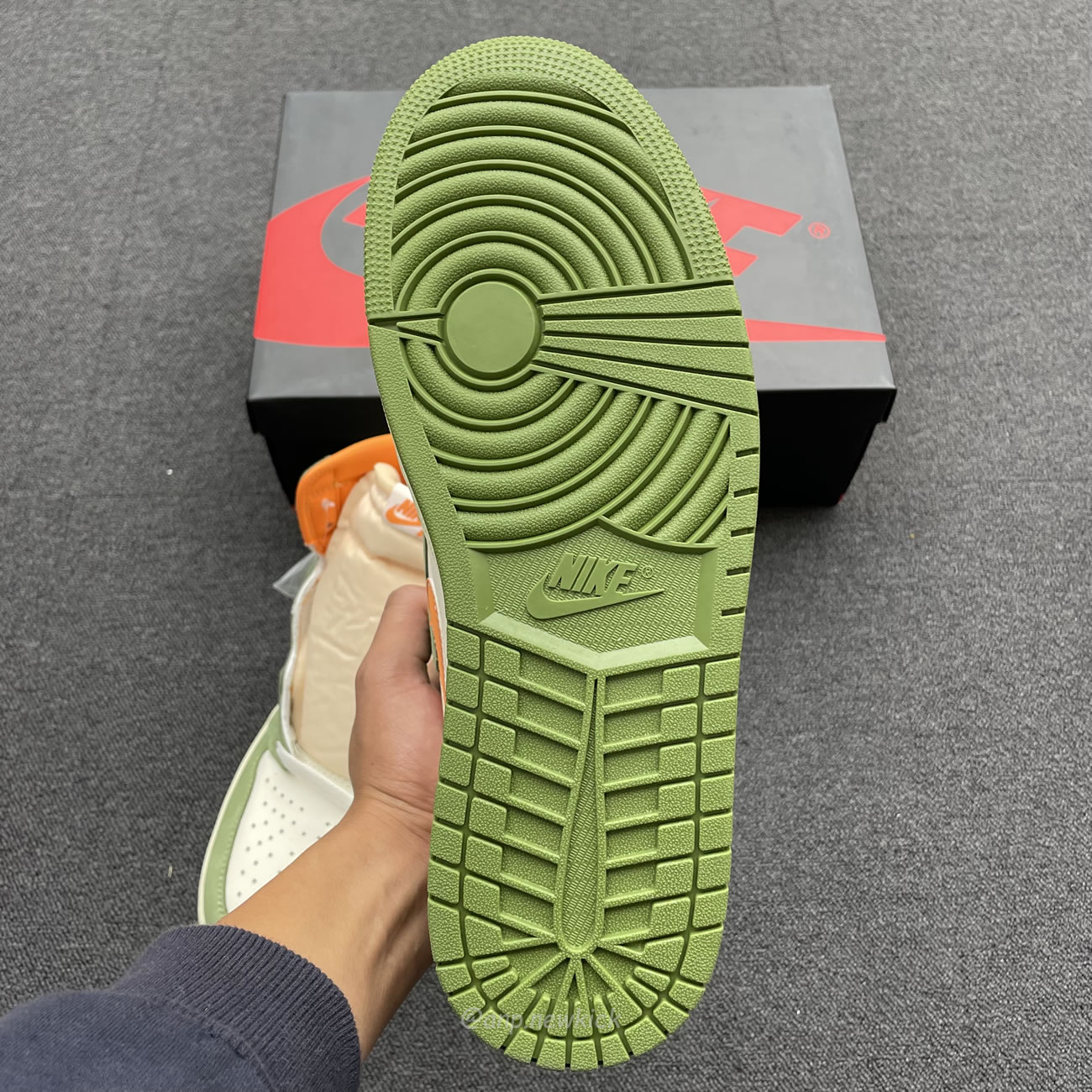 Air Jordan 1 High Og Craft Celadon Fb9934 300 (9) - www.newkick.org