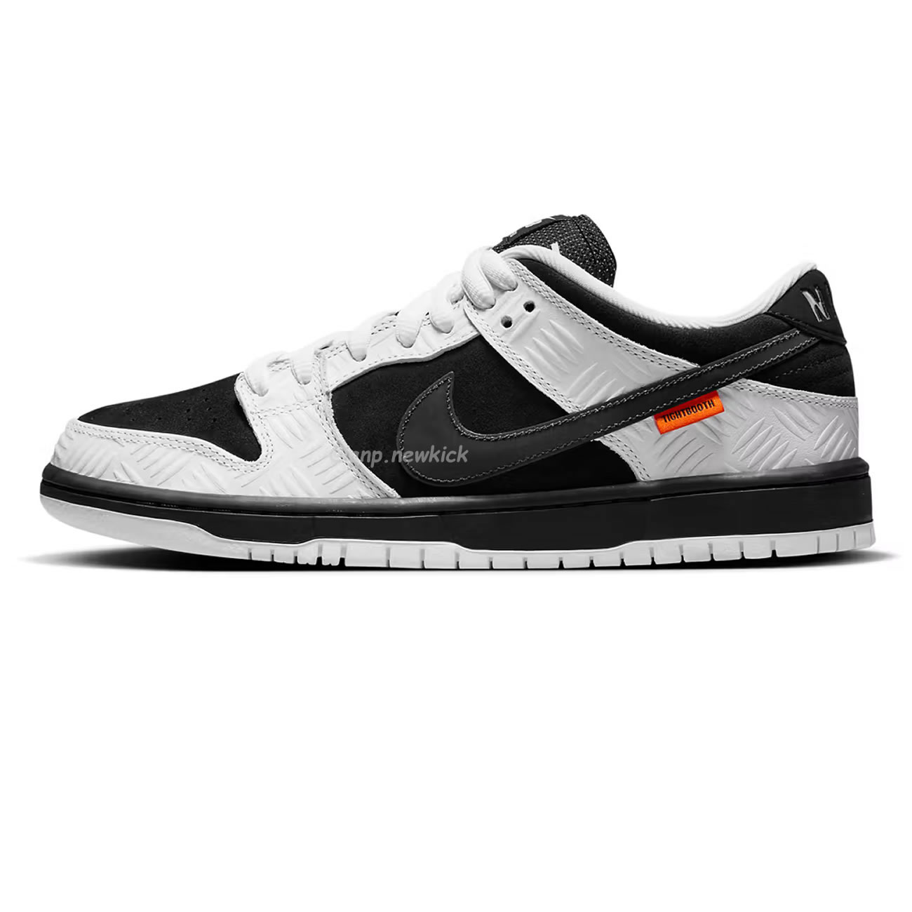 Nike Sb Dunk Low Tightbooth Fd2629 100 (1) - www.newkick.org