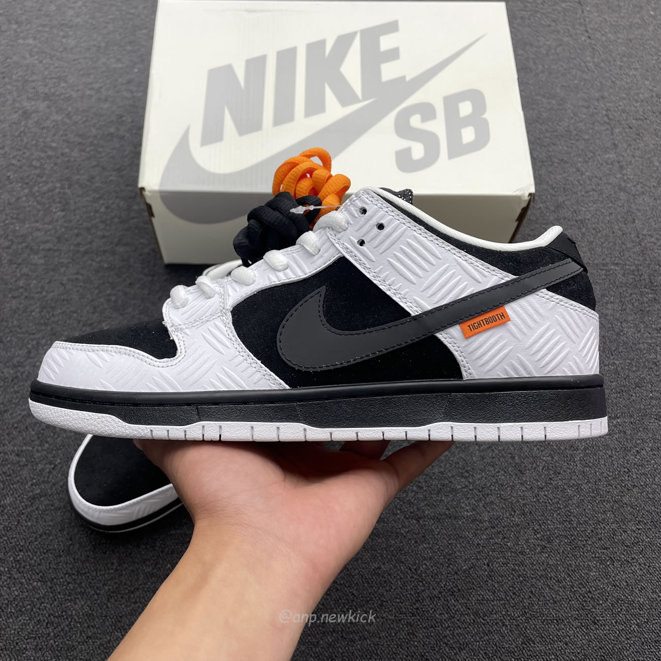 Nike Sb Dunk Low Tightbooth Fd2629 100 (9) - www.newkick.org