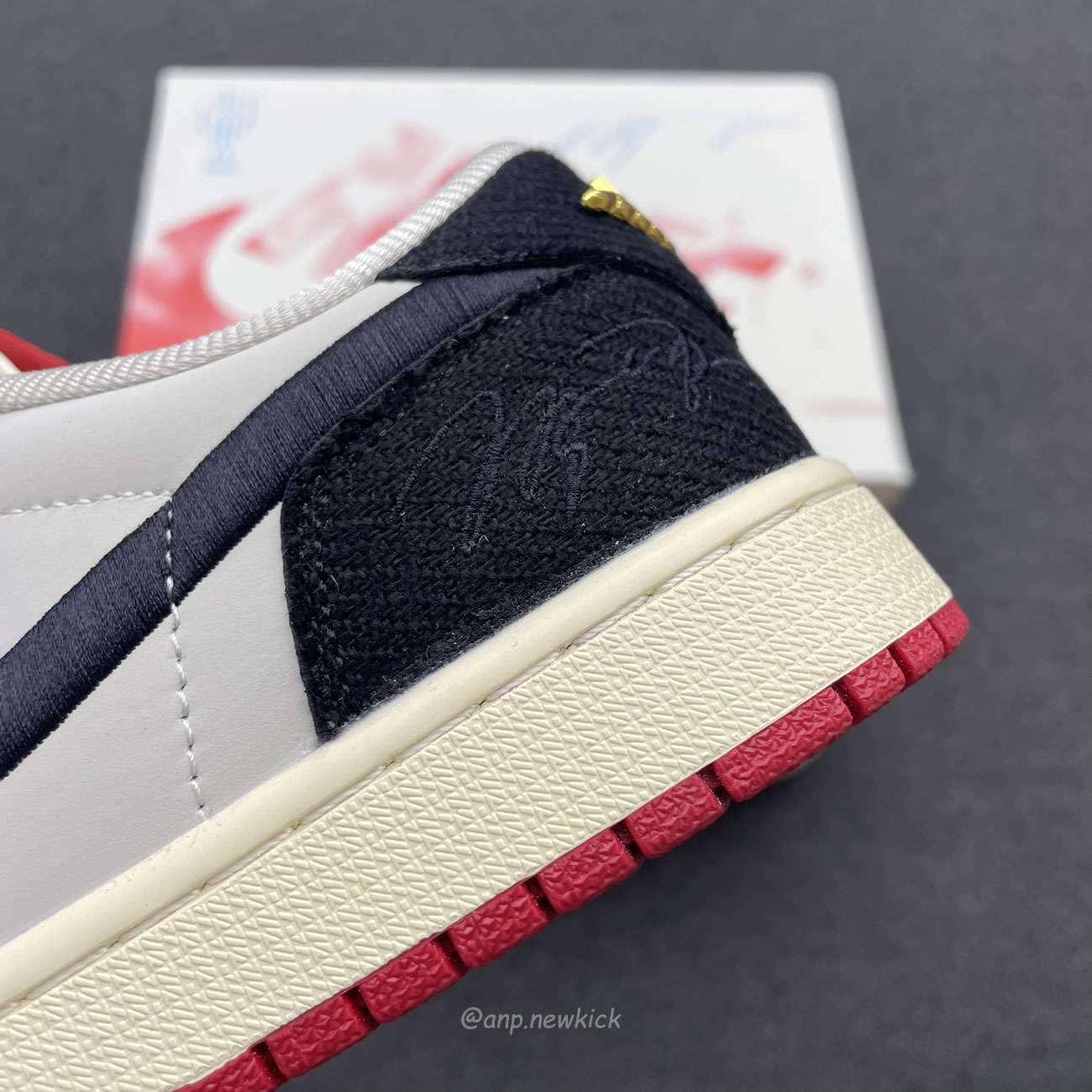 Air Jordan 1 Retro Low Og Trophy Room Away Fn0432 100 (5) - www.newkick.org
