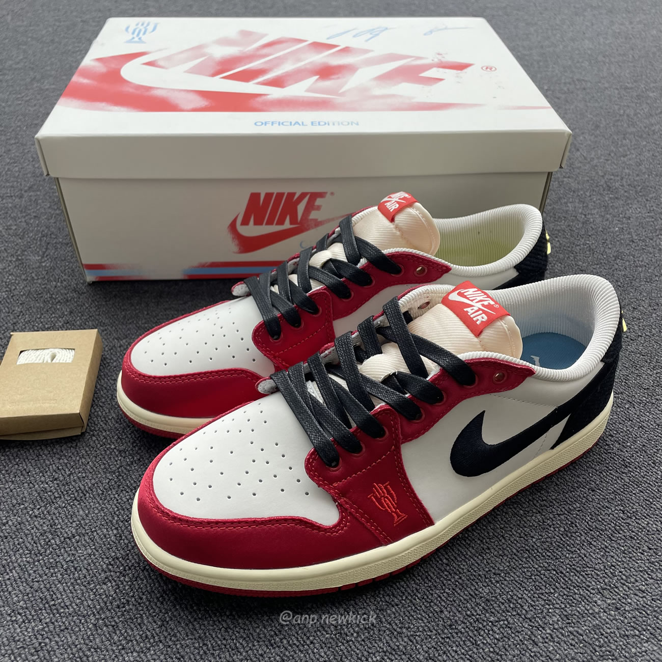 Air Jordan 1 Retro Low Og Trophy Room Away Fn0432 100 (6) - www.newkick.org