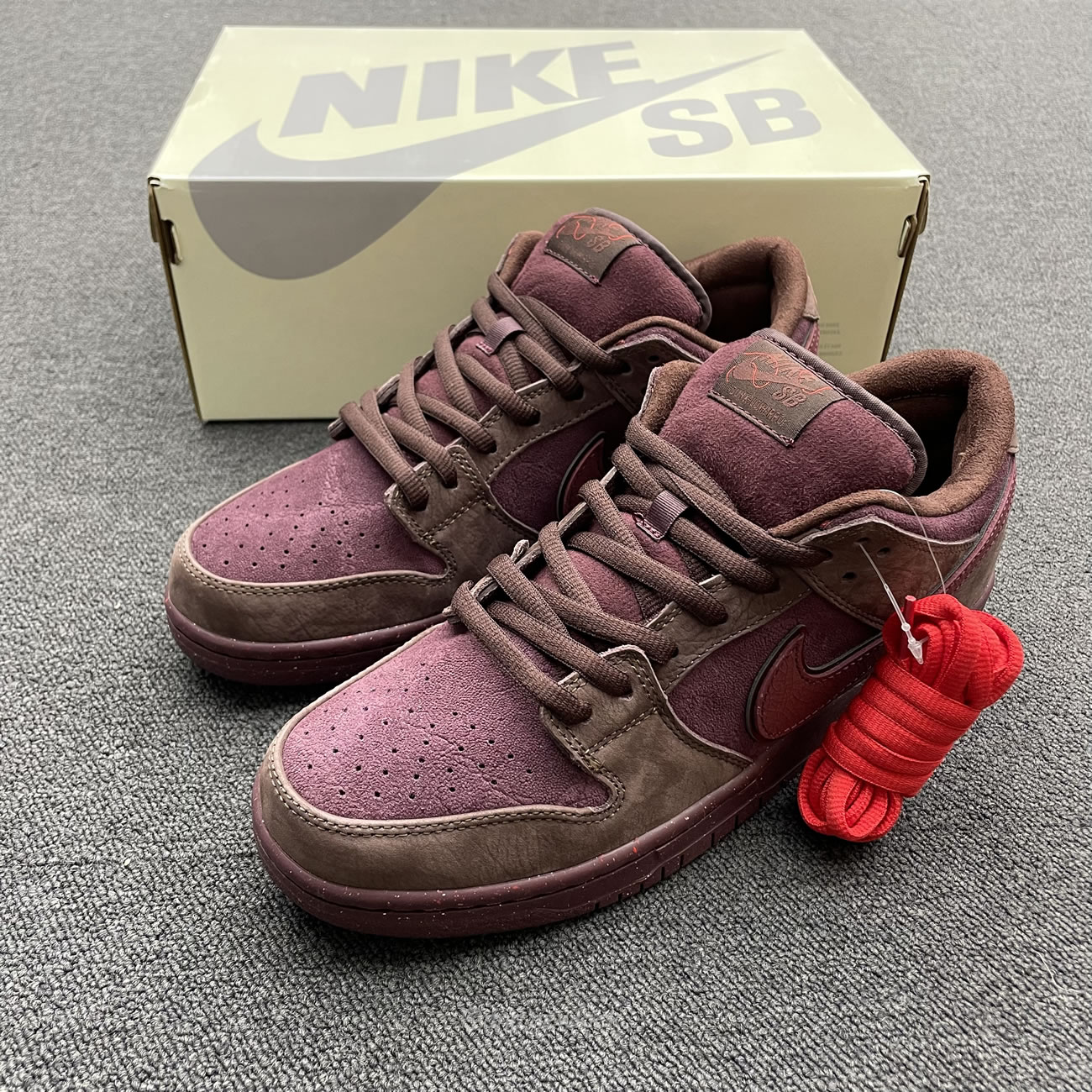 Nike Sb Dunk Low Valentines Day 2023 Fn0619 600 (10) - www.newkick.org