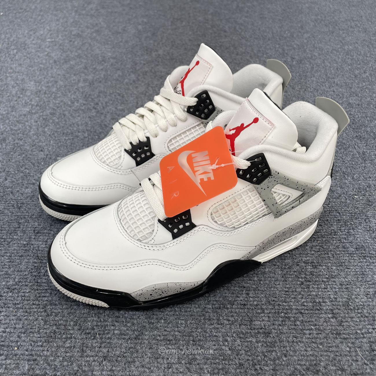 Air Jordan 4 Retro White Cement 2025 Fv5029 100 (3) - www.newkick.org