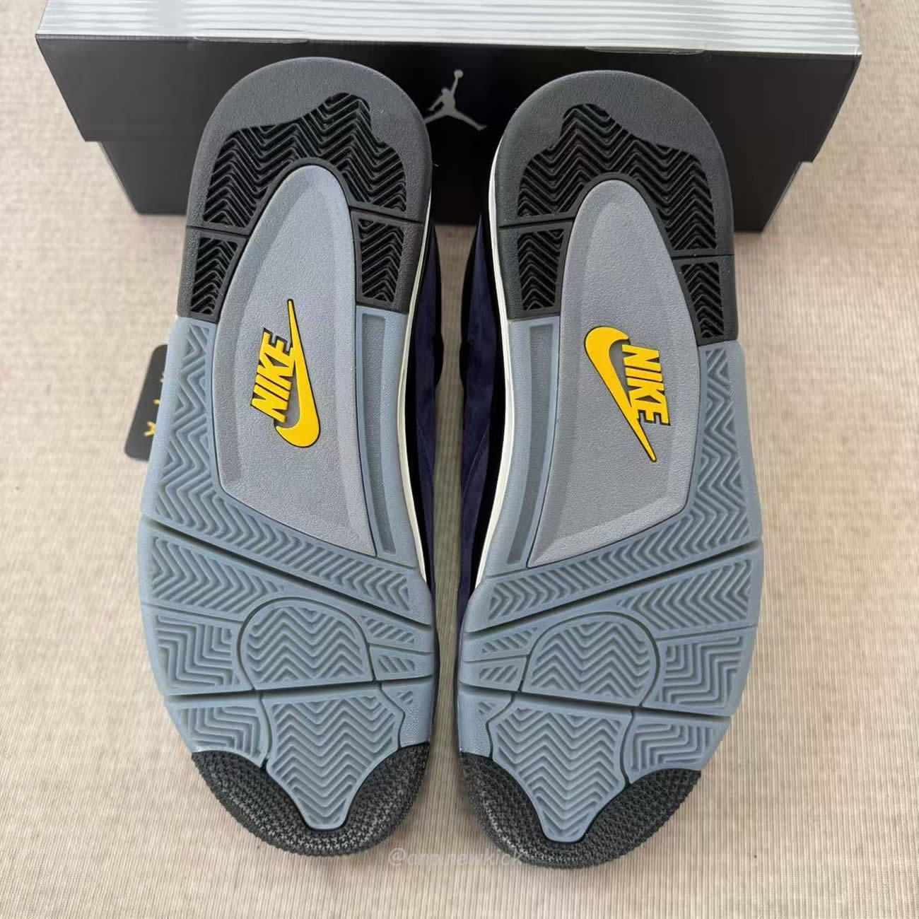 Air Jordan 4 Retro Lakers Fv5029 500 (31) - www.newkick.org