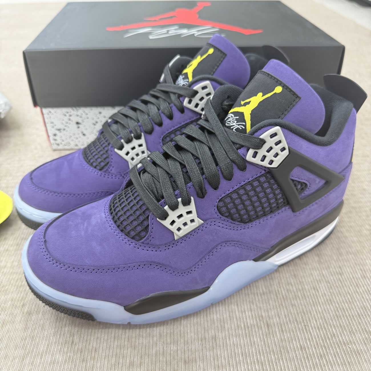 Air Jordan 4 Retro Lakers Fv5029 500 (4) - www.newkick.org