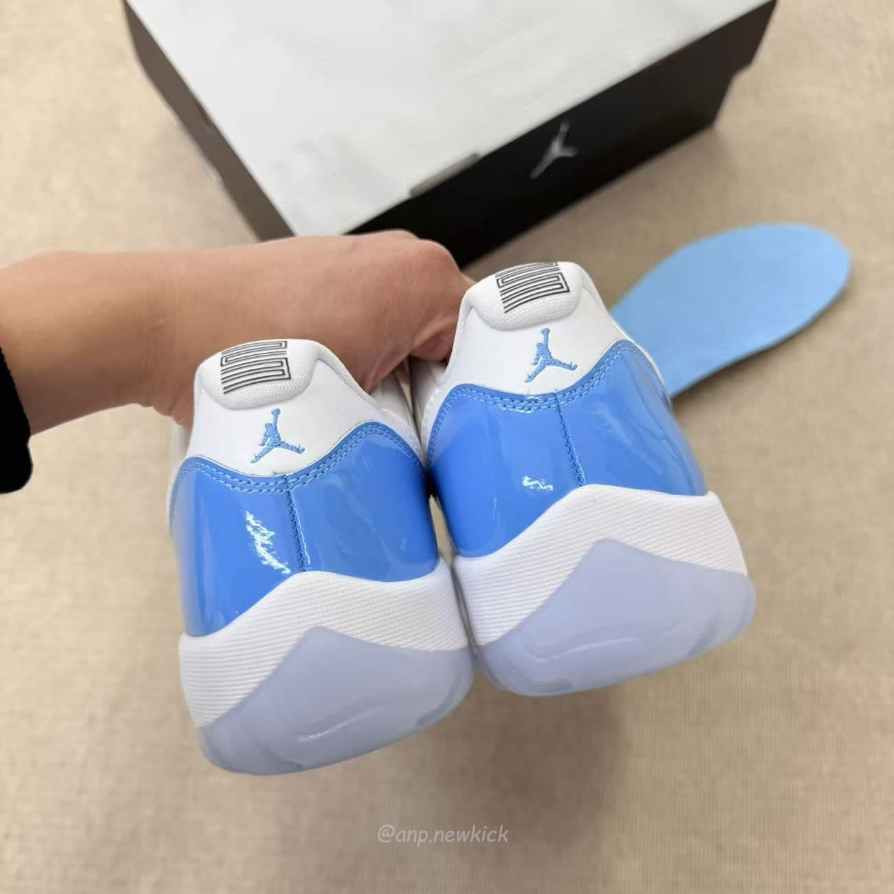 Air Jordan 11 Low University Blue Fv5104 100 (5) - www.newkick.org