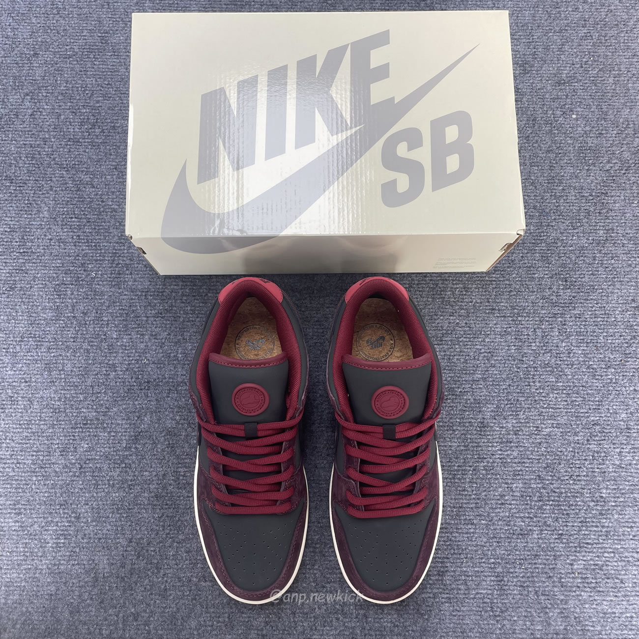Nike Sb Dunk Low X Riot Skateshop Fz1289 200 (8) - www.newkick.org Nike Sb Dunk Low X Riot Skateshop Fz1289 200 (8) - www.newkick.org