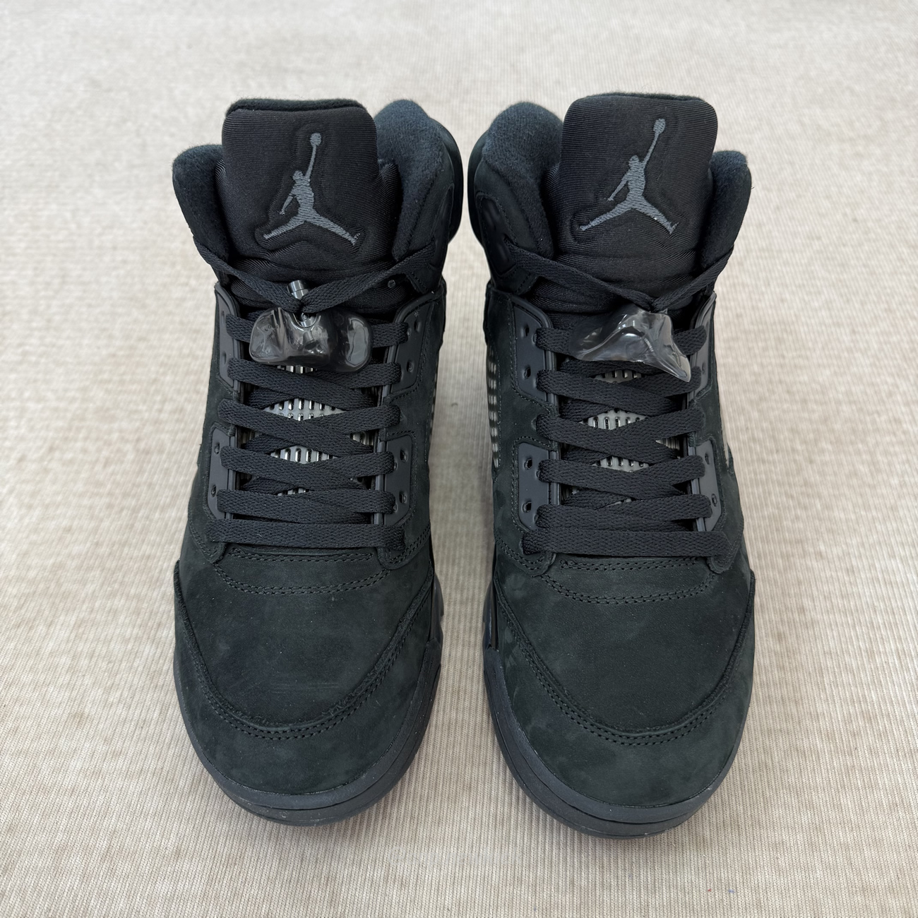 Air Jordan 5 Anthracite Black Fz2239 001 (3) - www.newkick.org