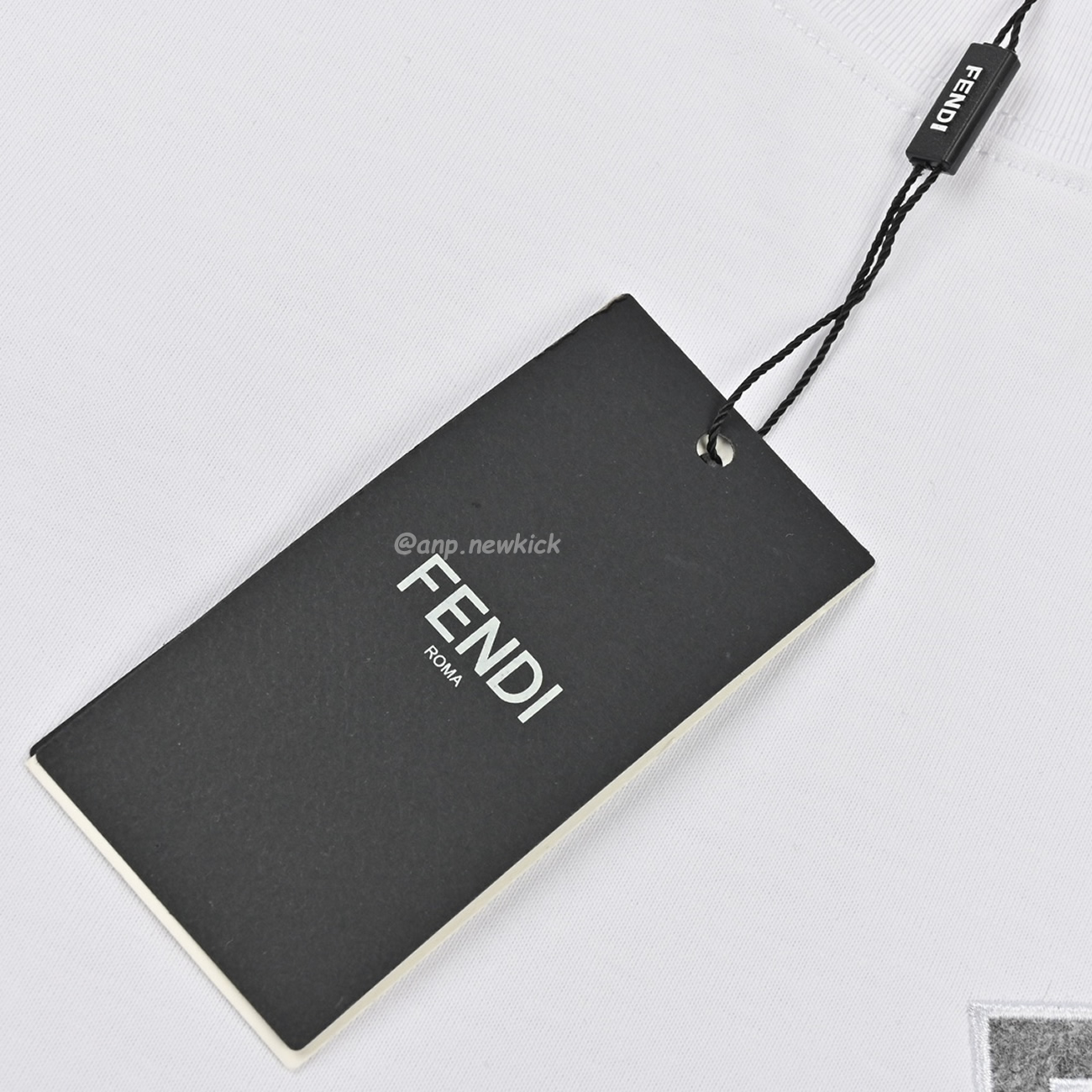 Fendi Pentagonal F Embroidered Flocked Round Neck Short Sleeved T Shirt (9) - www.newkick.org