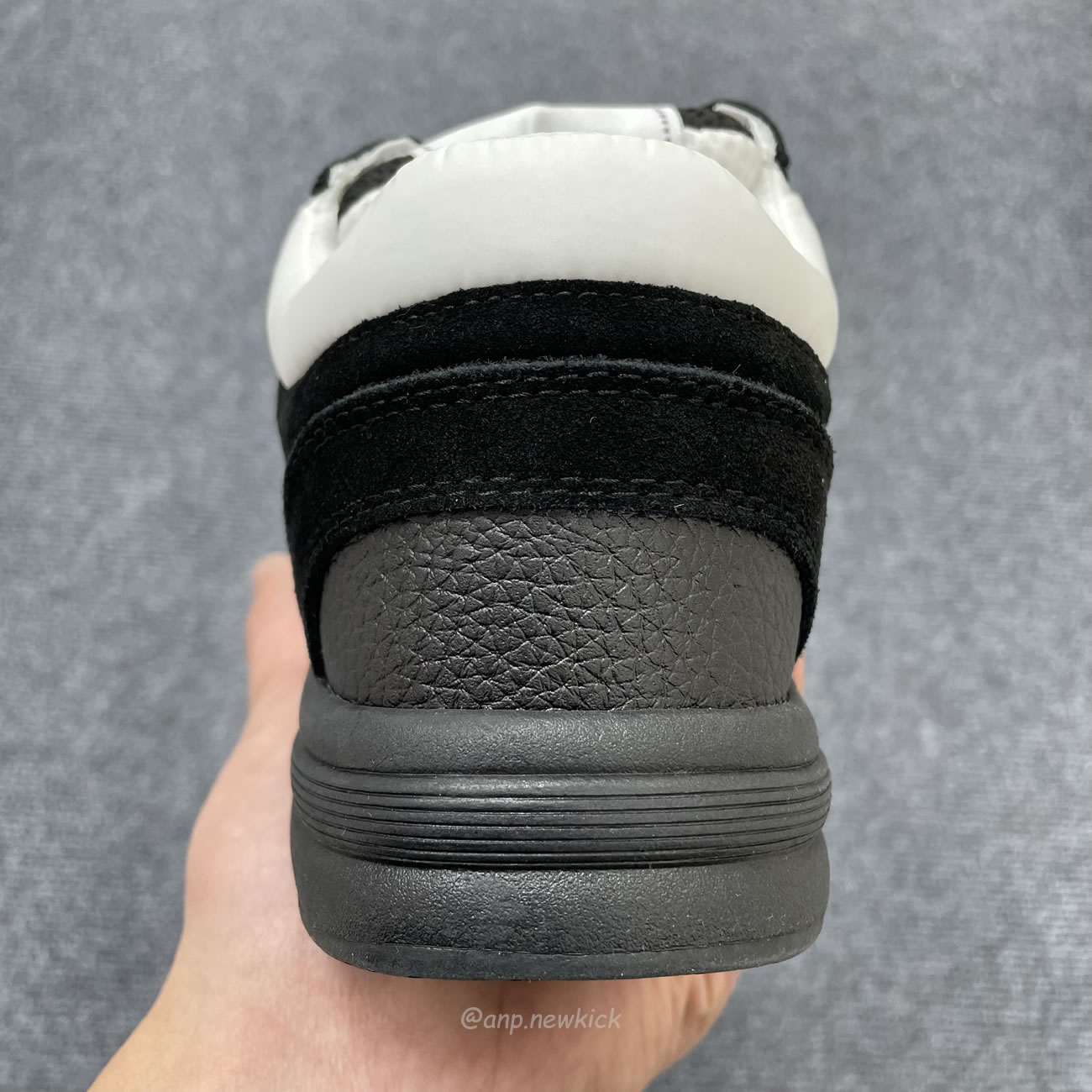 Chanel Low Top Trainer Black White G38299 Y55720 K3845 (11) - www.newkick.org