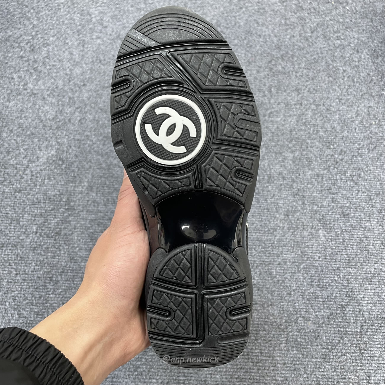 Chanel Low Top Trainer Black White G38299 Y55720 K3845 (12) - www.newkick.org