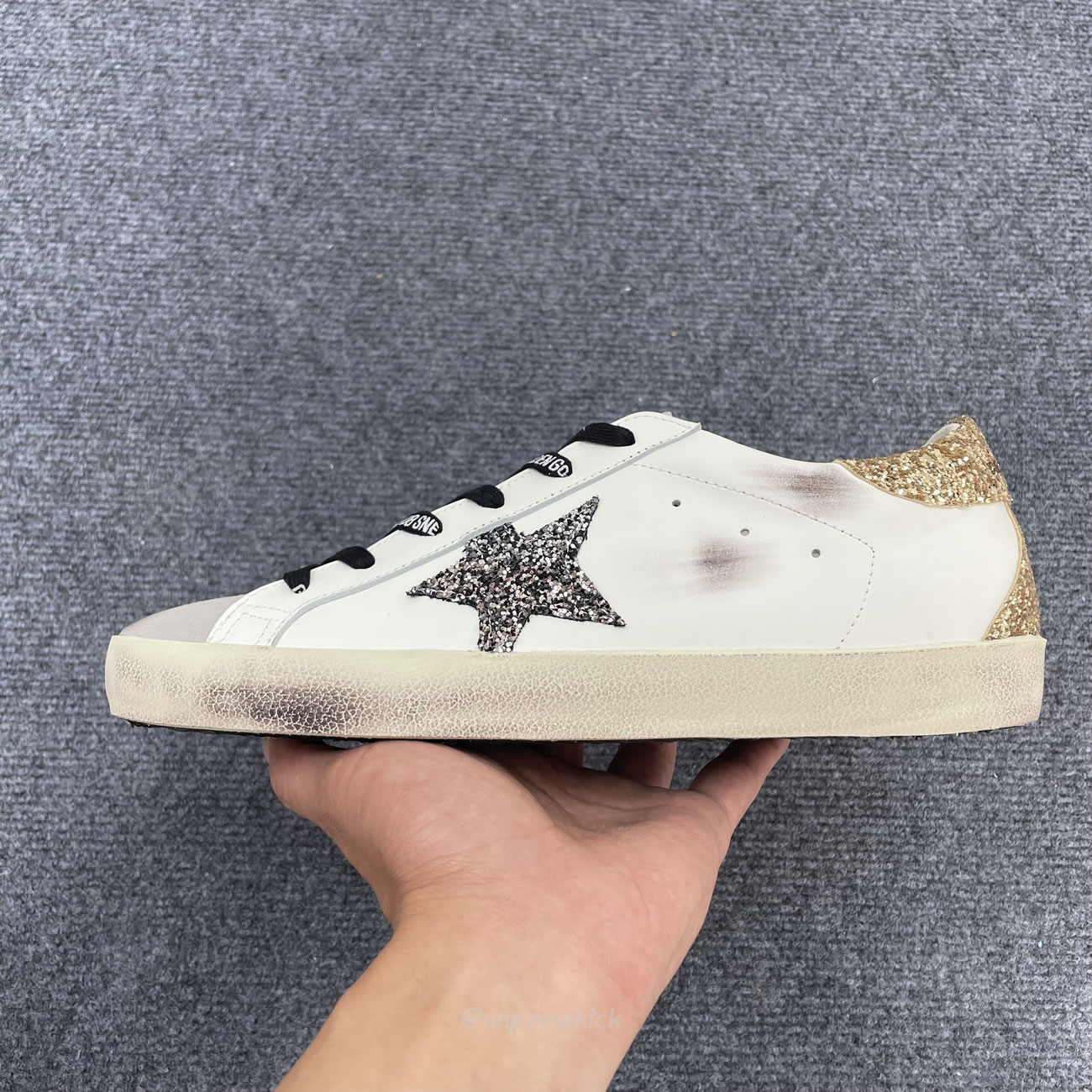 Golden Goose Super Star White Silver Gold Glitter Womens Gwf00102 (3) - www.newkick.org Golden Goose Super Star White Silver Gold Glitter Womens Gwf00102 (3) - www.newkick.org