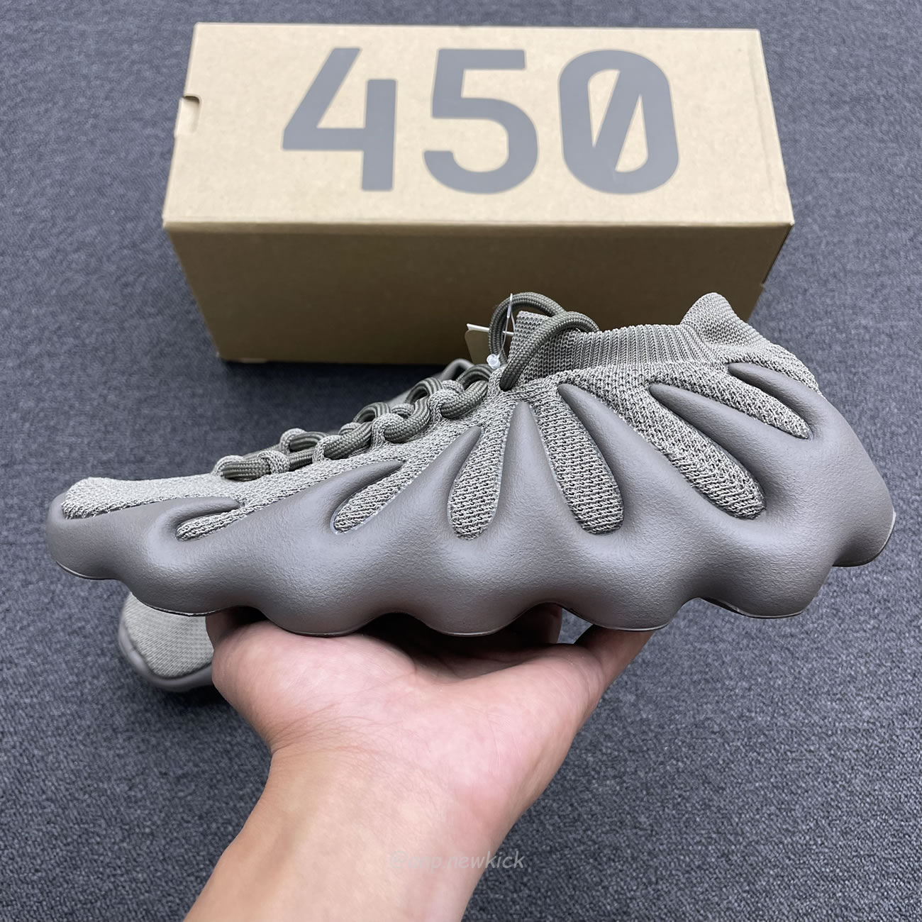 Adidas Yeezy 450 Cinder Gx9662 (2) - www.newkick.org Adidas Yeezy 450 Cinder Gx9662 (2) - www.newkick.org