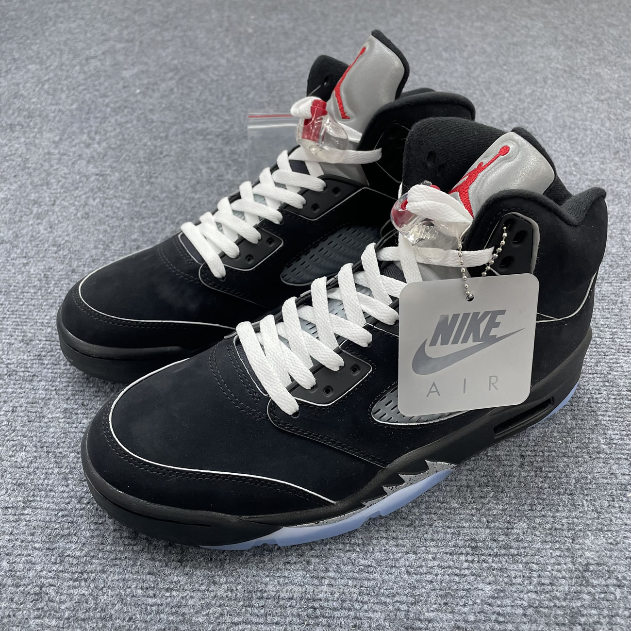 Air Jordan 5 Retro Og Black Metallic Reimagined Hf3975 001 (15) - www.newkick.org Air Jordan 5 Retro Og Black Metallic Reimagined Hf3975 001 (15) - www.newkick.org