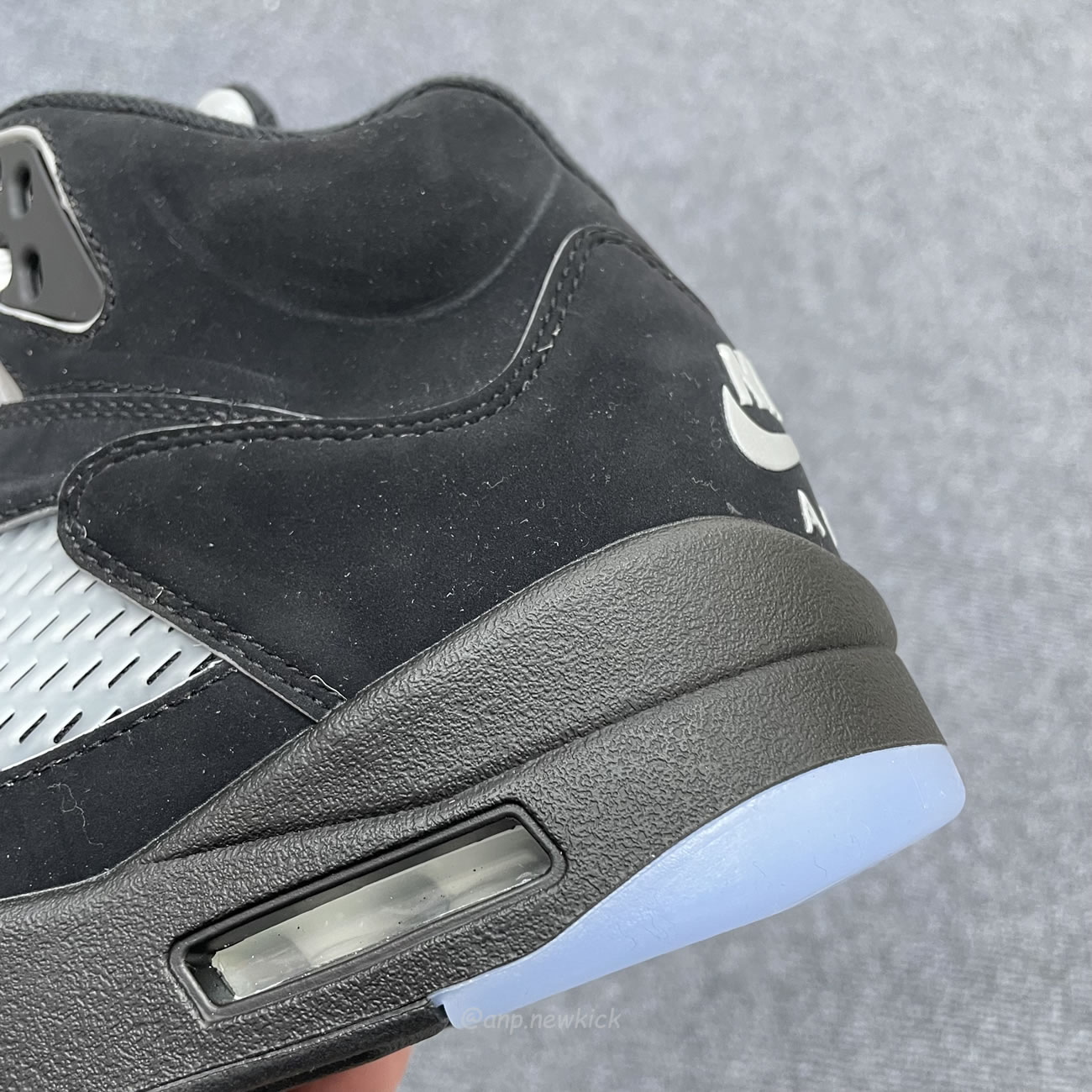 Air Jordan 5 Retro Og Black Metallic Reimagined Hf3975 001 (17) - www.newkick.org Air Jordan 5 Retro Og Black Metallic Reimagined Hf3975 001 (17) - www.newkick.org