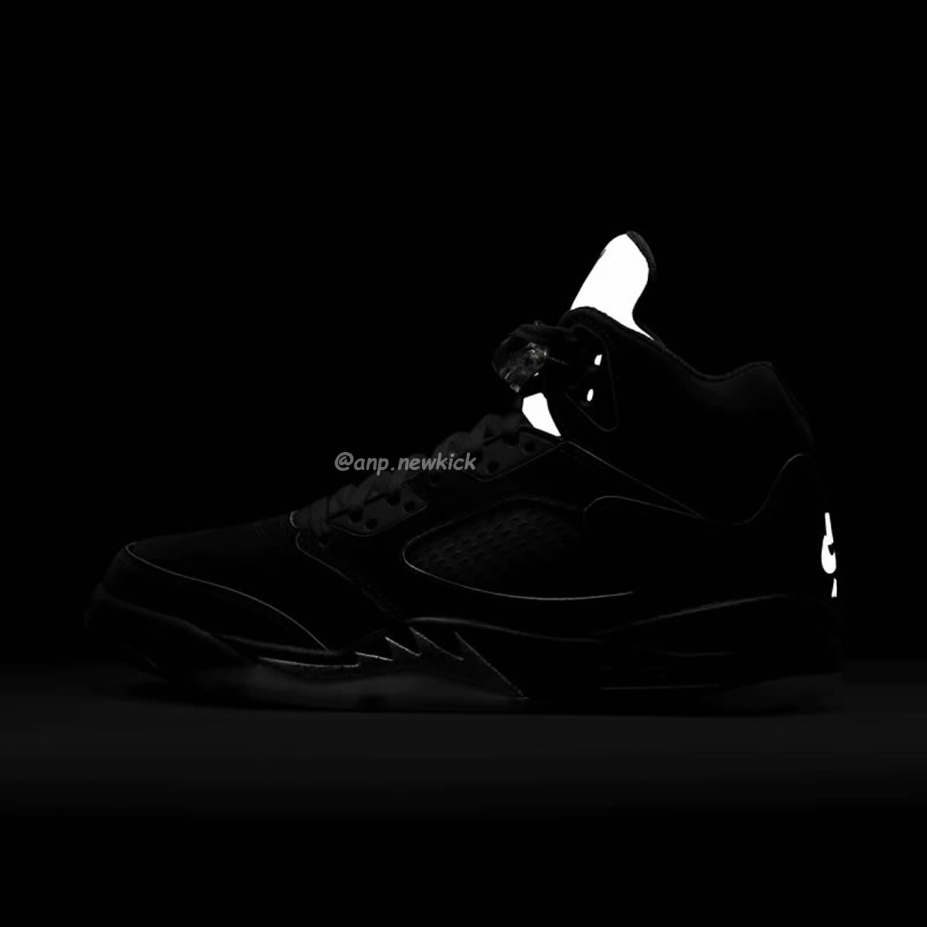 Air Jordan 5 Retro Og Black Metallic Reimagined Hf3975 001 (18) - www.newkick.org