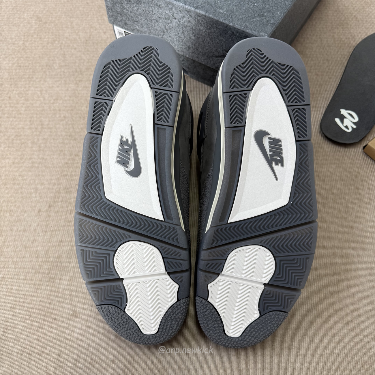 Air Jordan 4 Retro Og Sp Nigel Sylvester Wolf Gre Hf4340 003 (12) - www.newkick.org