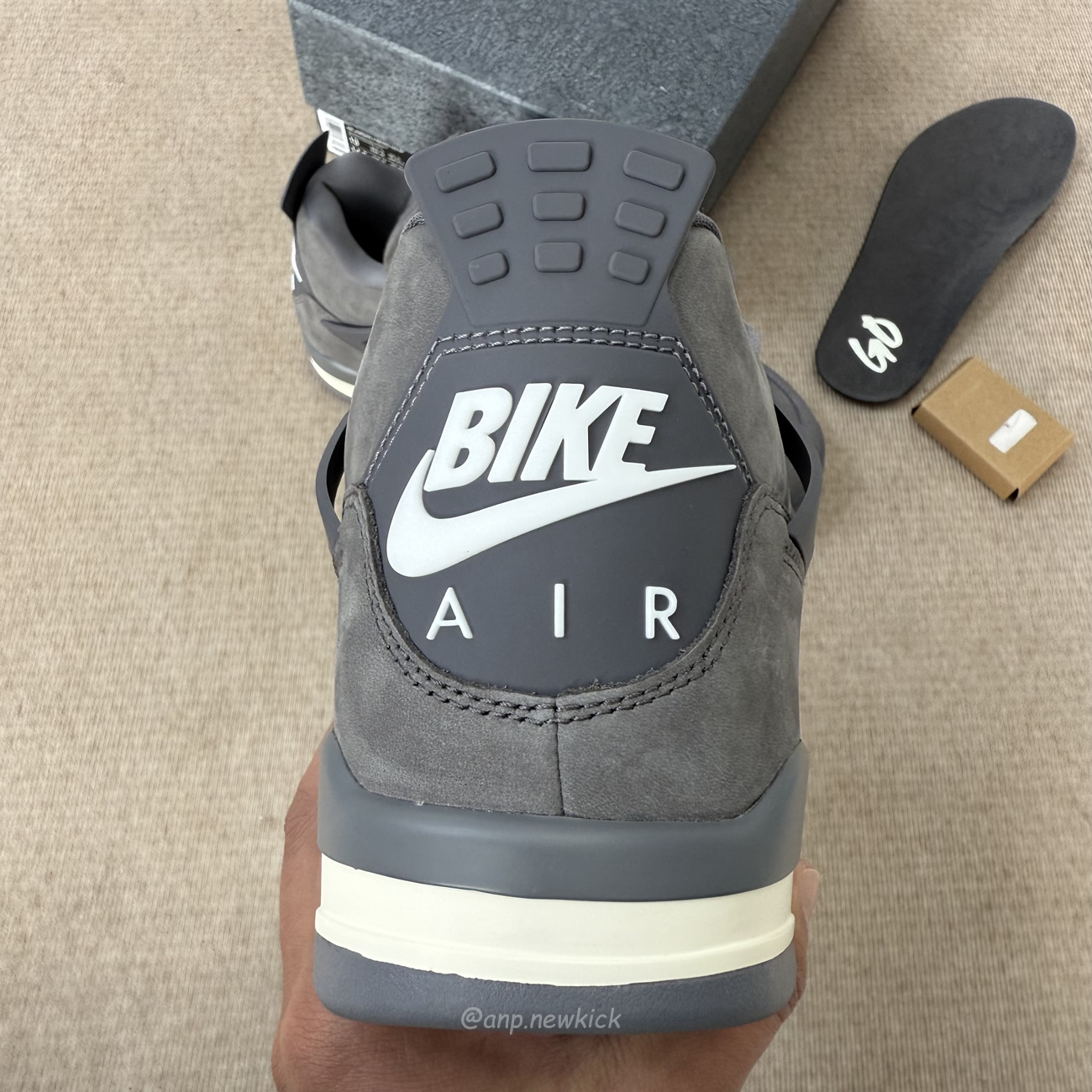 Air Jordan 4 Retro Og Sp Nigel Sylvester Wolf Gre Hf4340 003 (5) - www.newkick.org