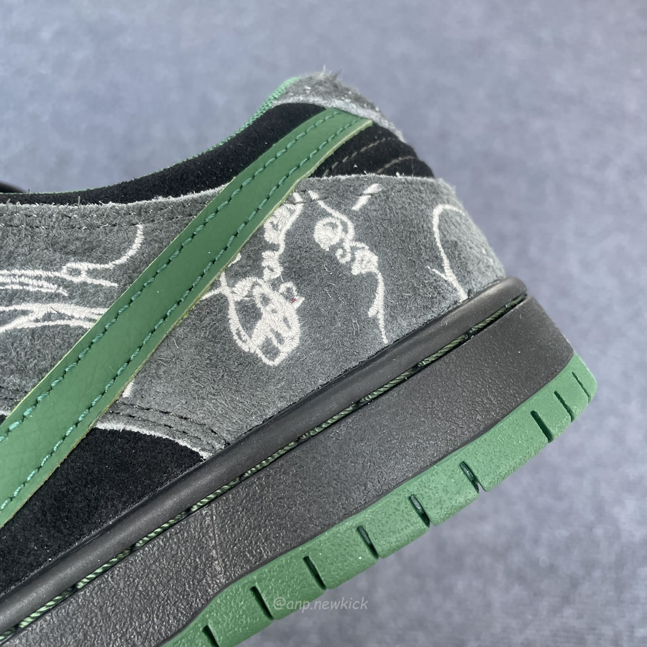 Nike Sb Dunk Low There Skateboards Hf7743 001 (2) - www.newkick.org
