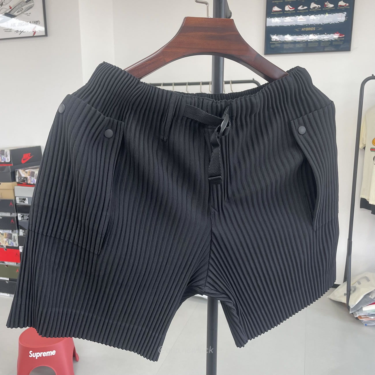 Homme Plissé Issey Miyake Flip Shorts Black Green (11) - www.newkick.org