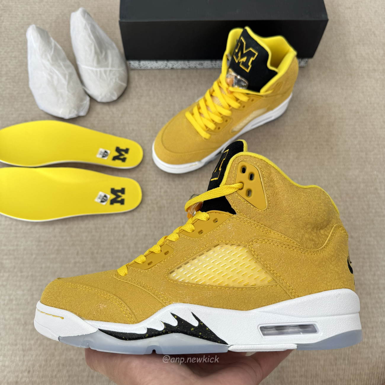 Air Jordan 5 Retro Og Yellow Hq7978 701 (3) - www.newkick.org