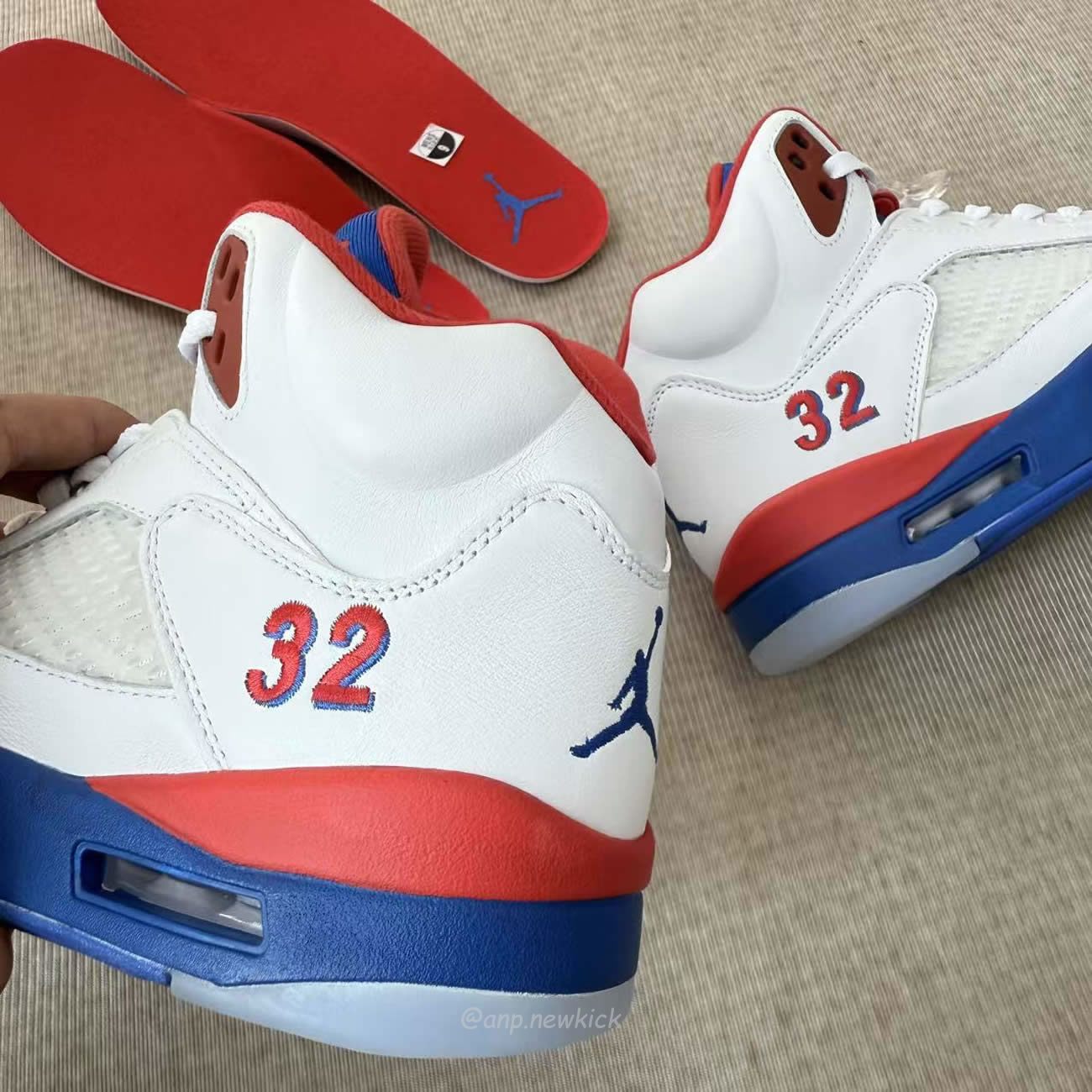 Air Jordan 5 Retro White Blue Red Hq7978 102 (6) - www.newkick.org